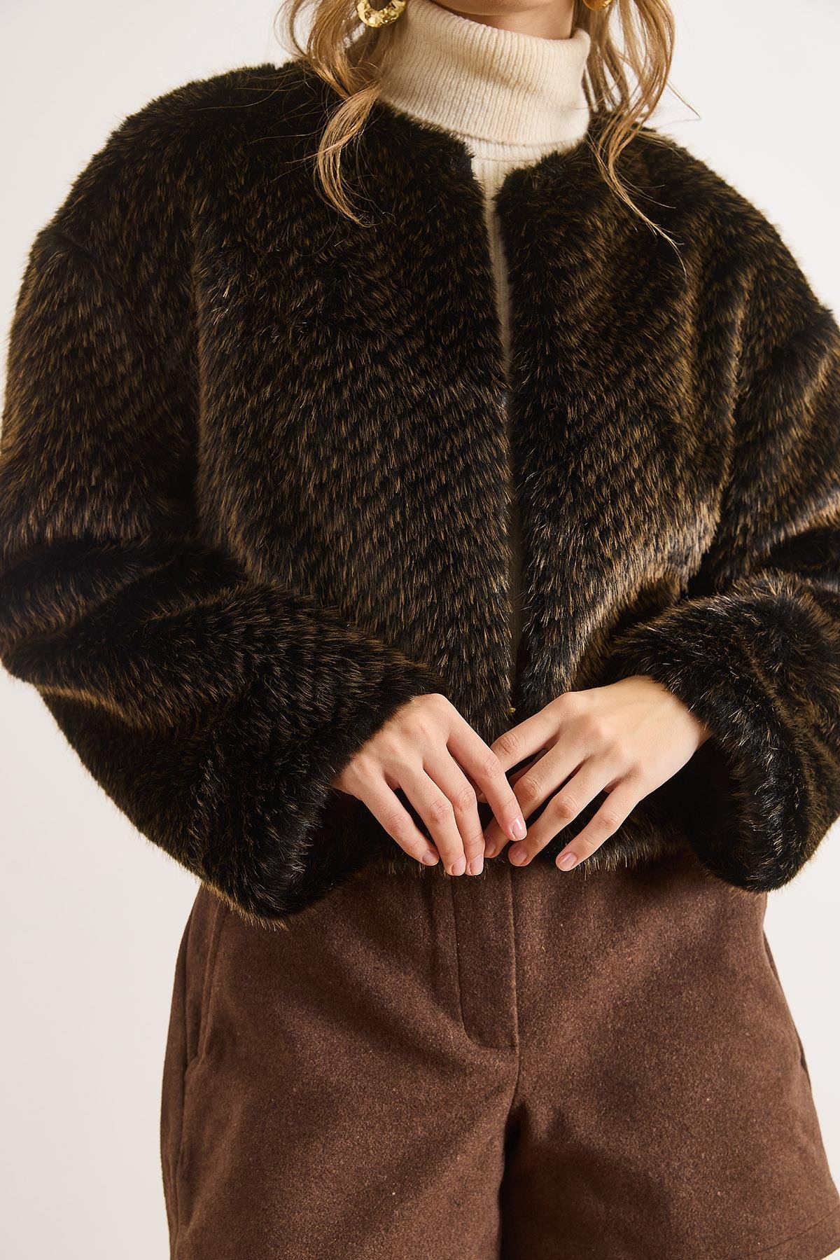 Astarlı Kısa Tüylü Suni Kürk Ceket Kahverengi