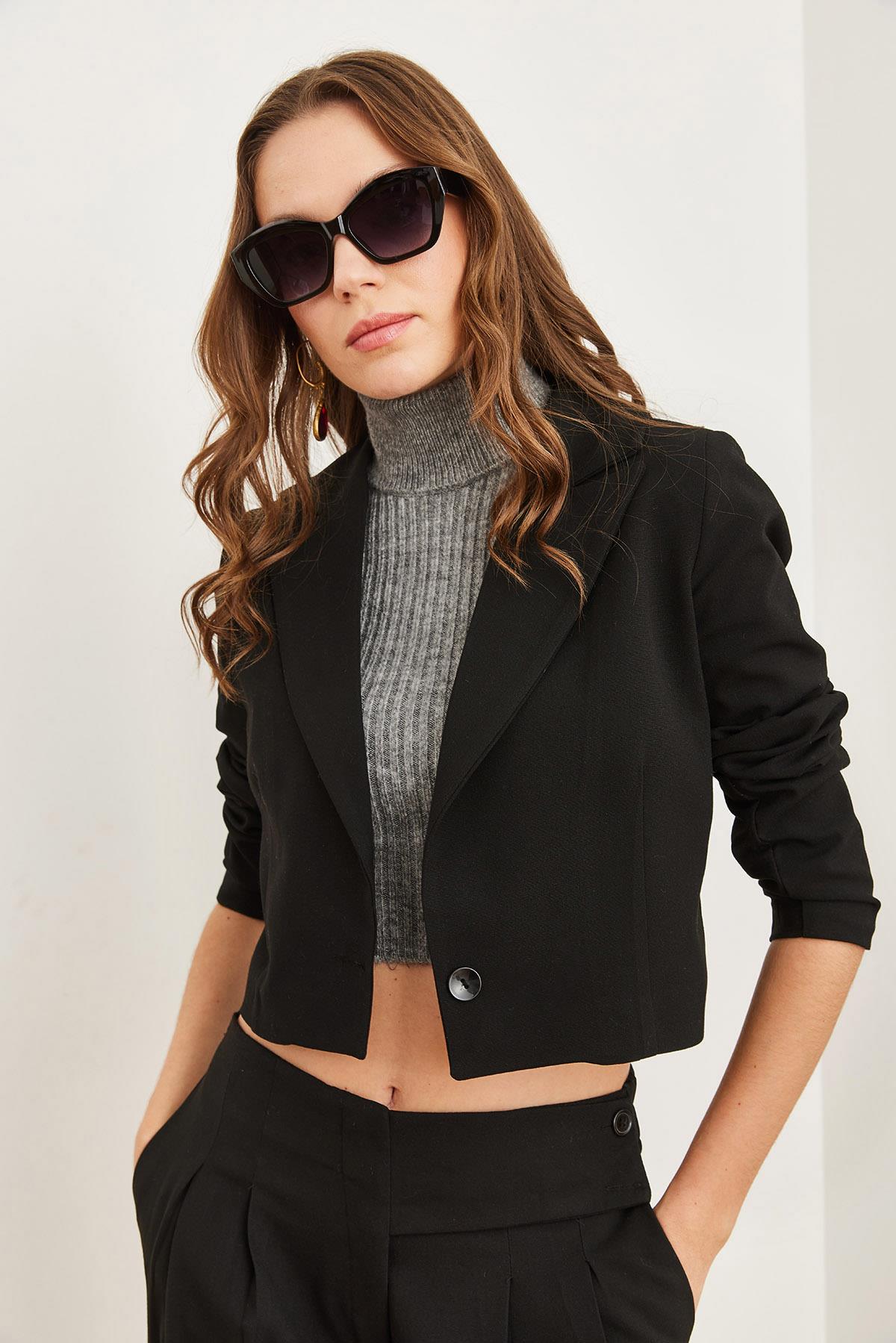 Astarlı Premium Poliviskon Crop Blazer Ceket Siyah