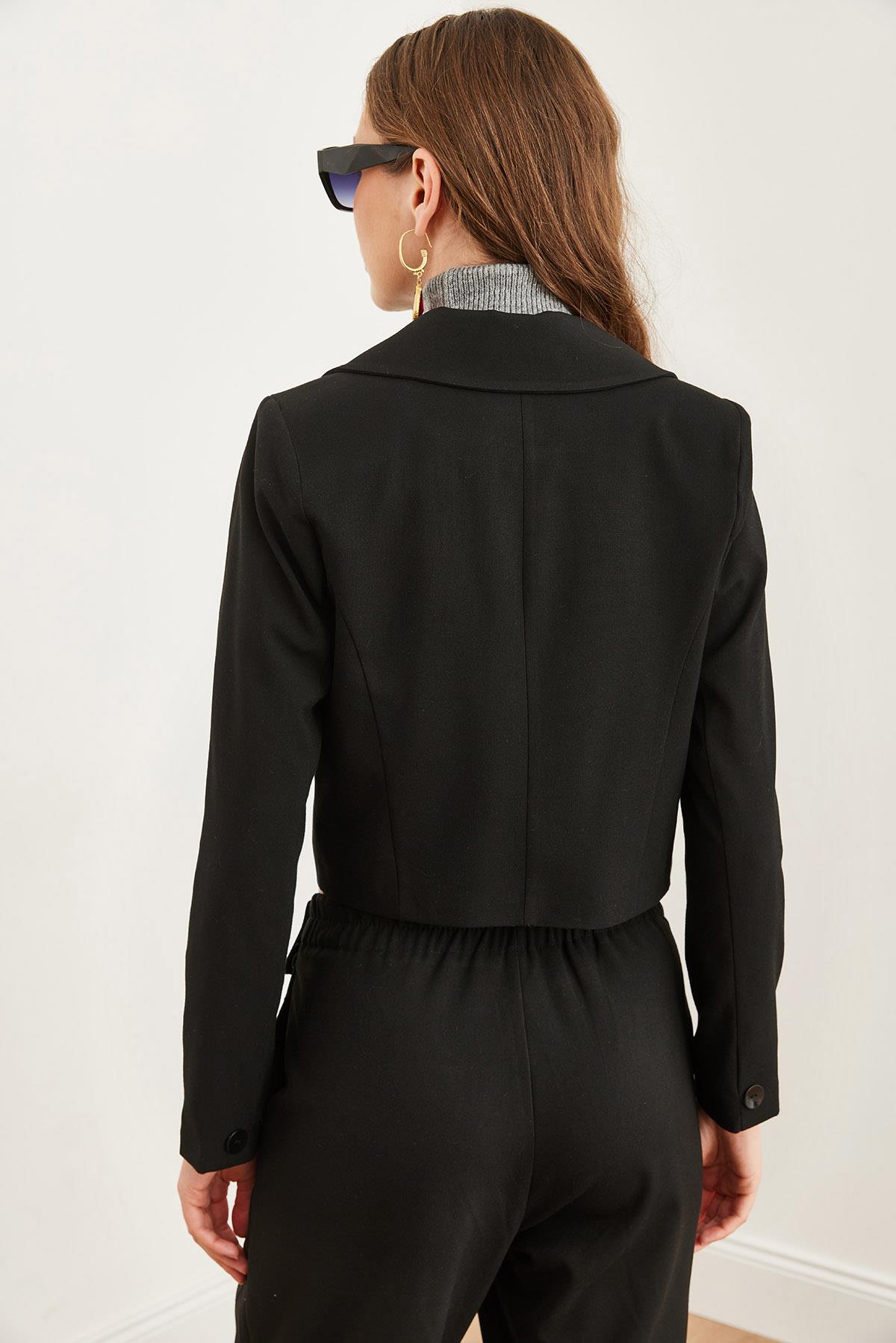 Astarlı Premium Poliviskon Crop Blazer Ceket Siyah