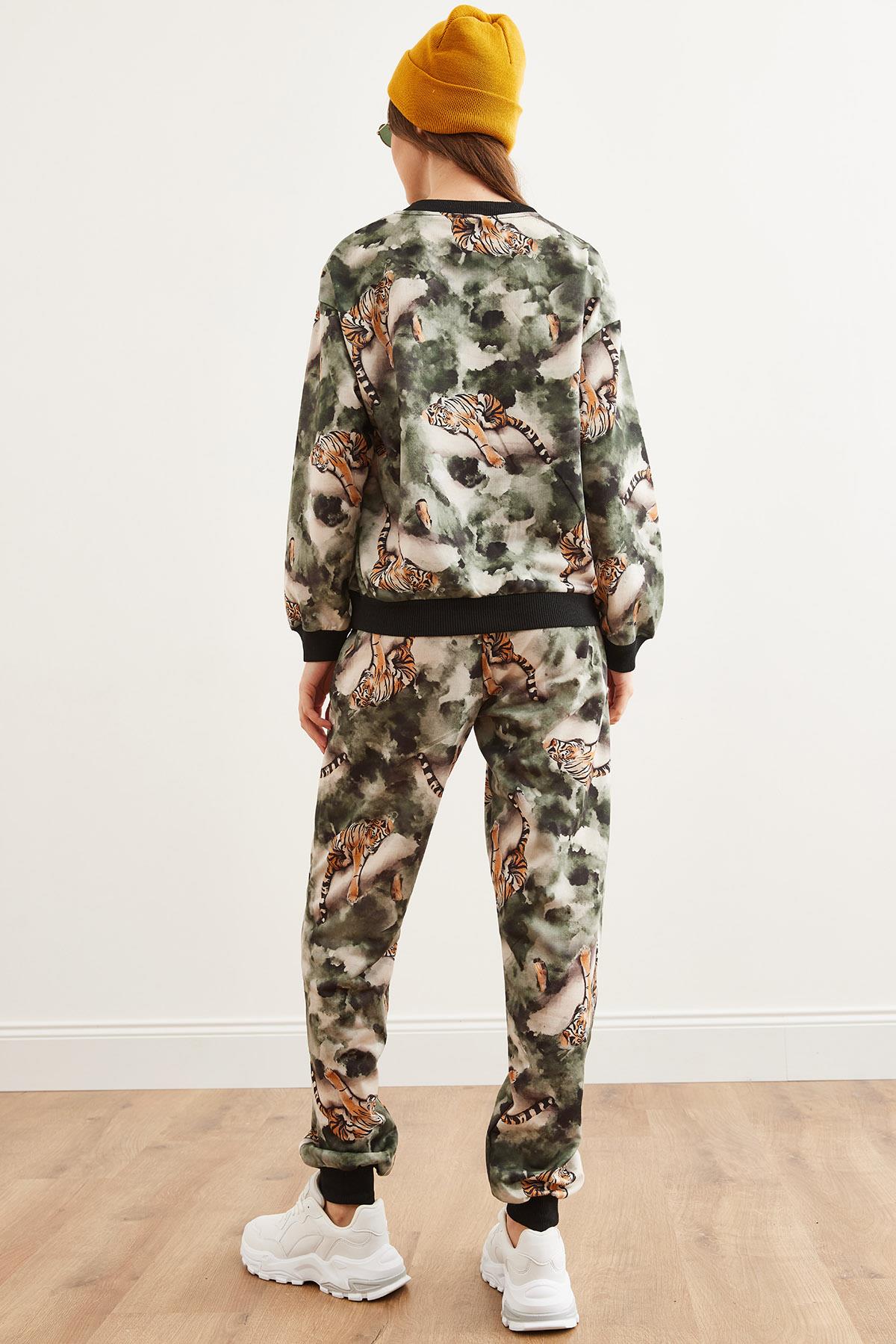 Basic Eşofman Takımı Batik Leopar