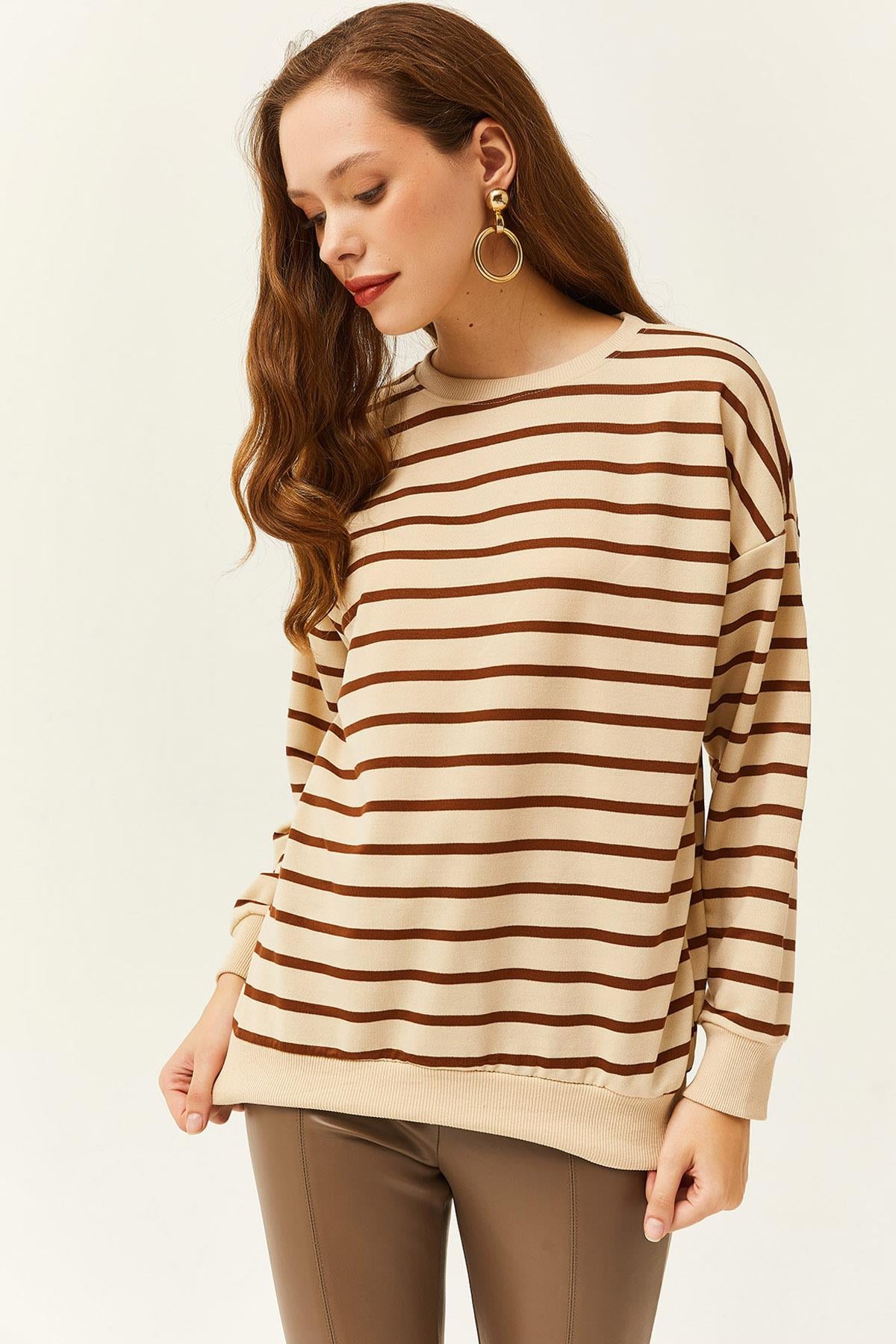 Basic Yumuşak Dokulu Salaş Sweatshirt Taş Kahve