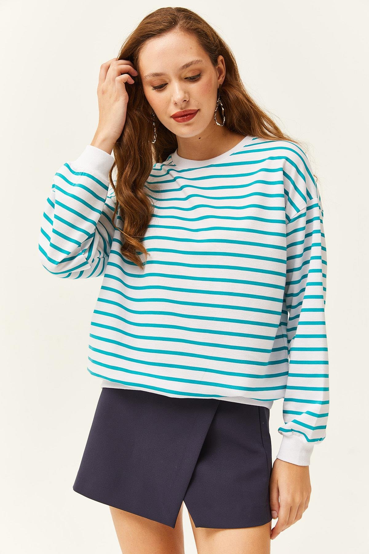 Basic Yumuşak Dokulu Salaş Sweatshirt Turkuaz