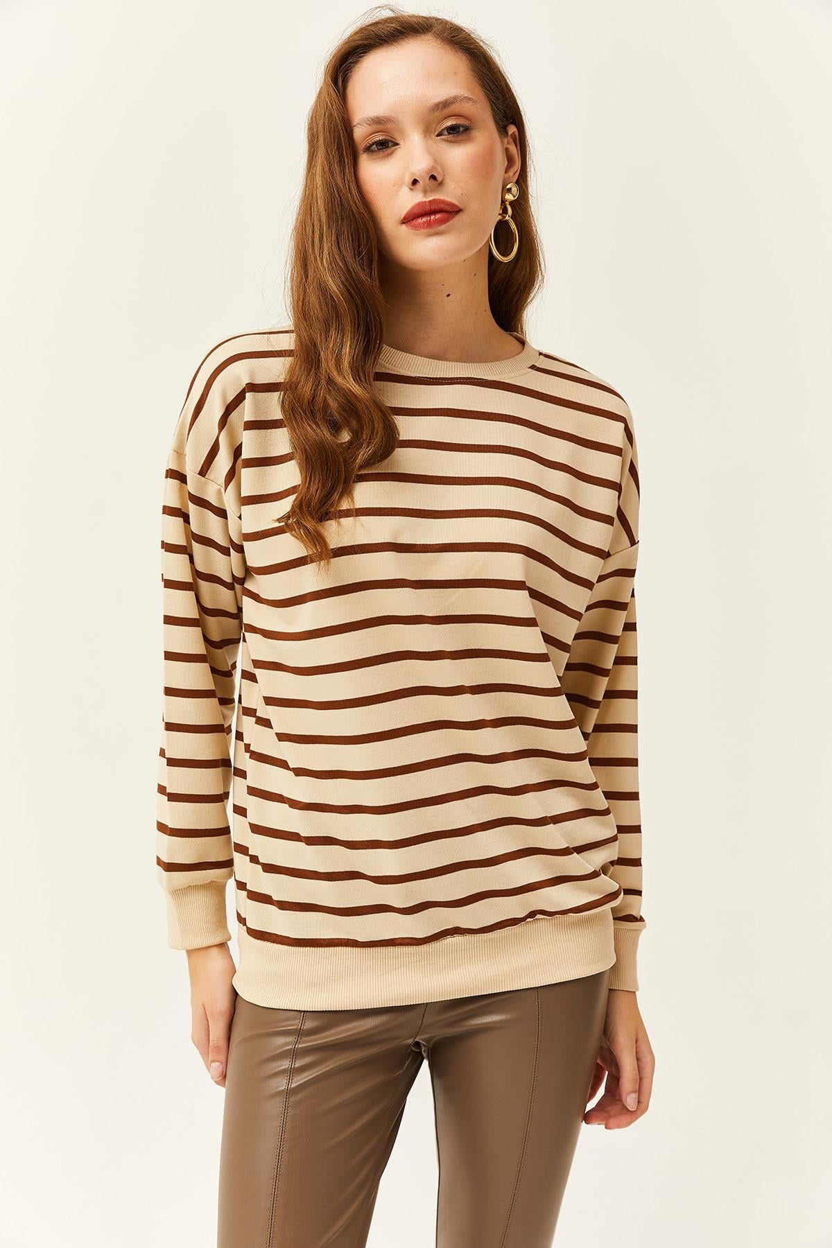 Basic Yumuşak Dokulu Salaş Sweatshirt Taş Kahve