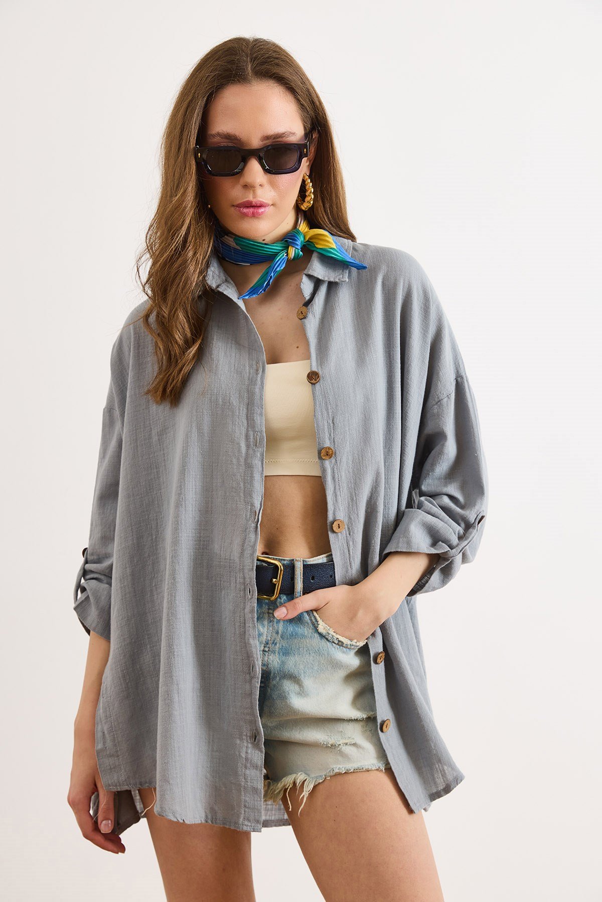 Boho Yanları Düğmeli Yıkamalı %100 Pamuk Loose Fit Gömlek Gri