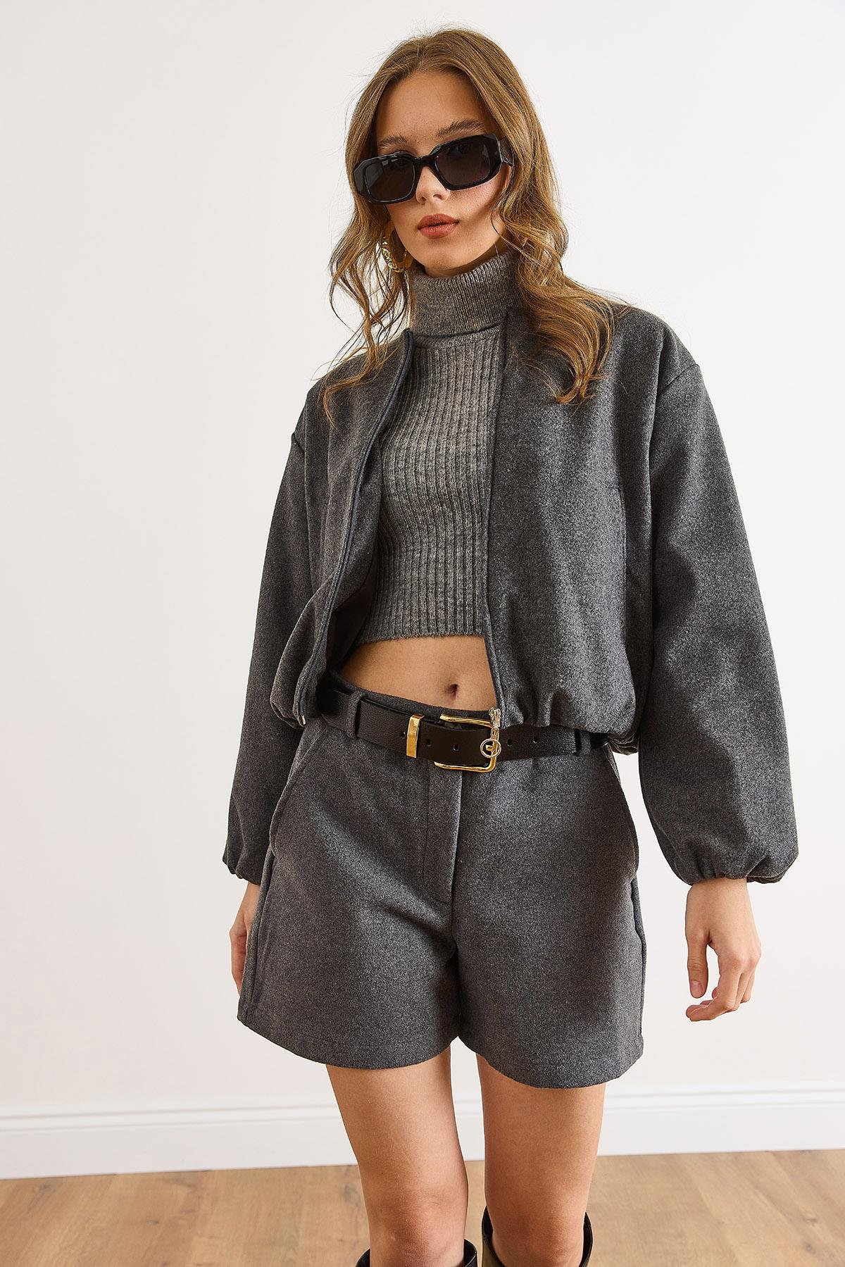 Cepli Astarlı Bisiklet Yaka Crop Kaşe Ceket Füme