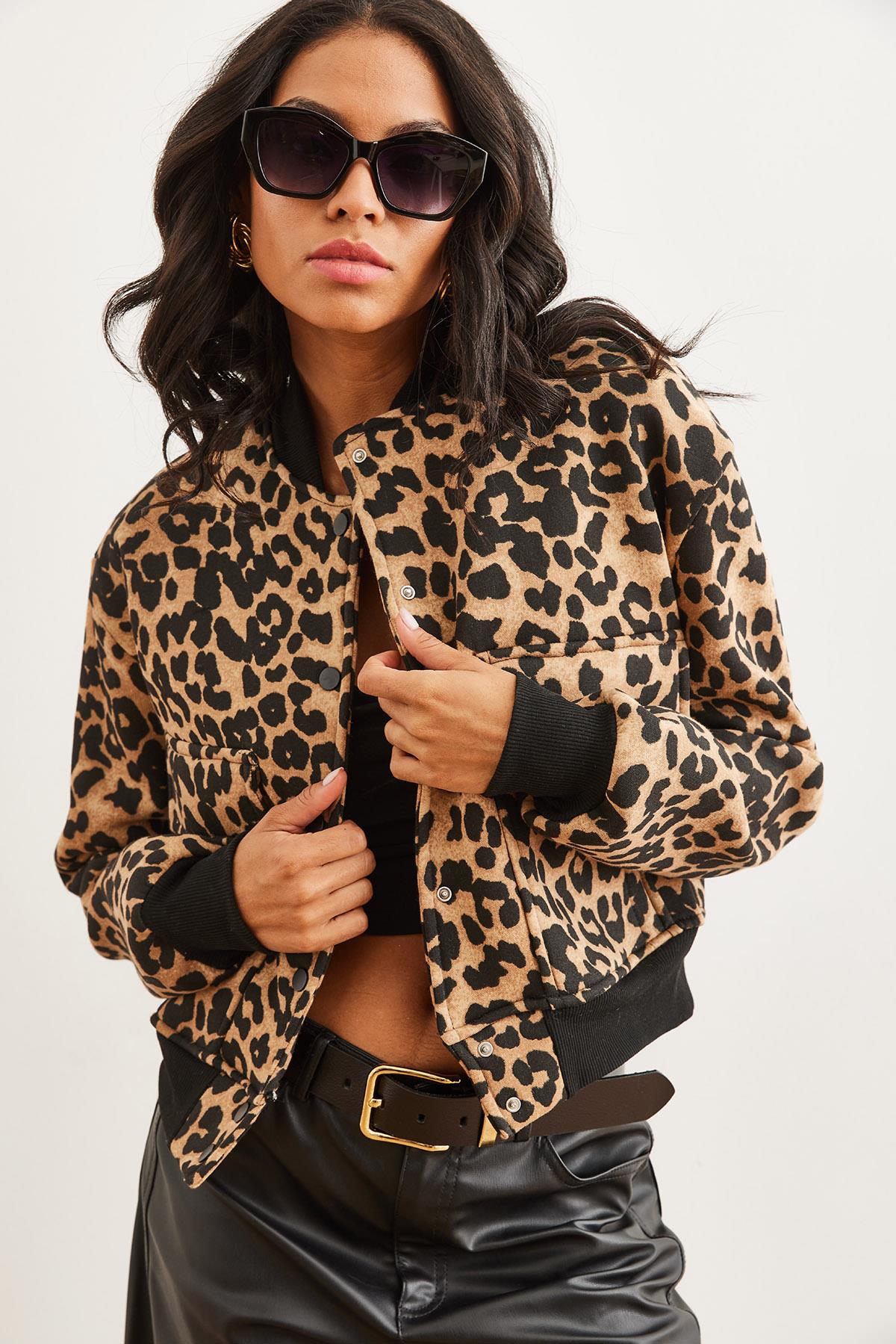 Cepli Çıtçıt Kapama İçi Polarlı Crop Ceket Leopar Camel