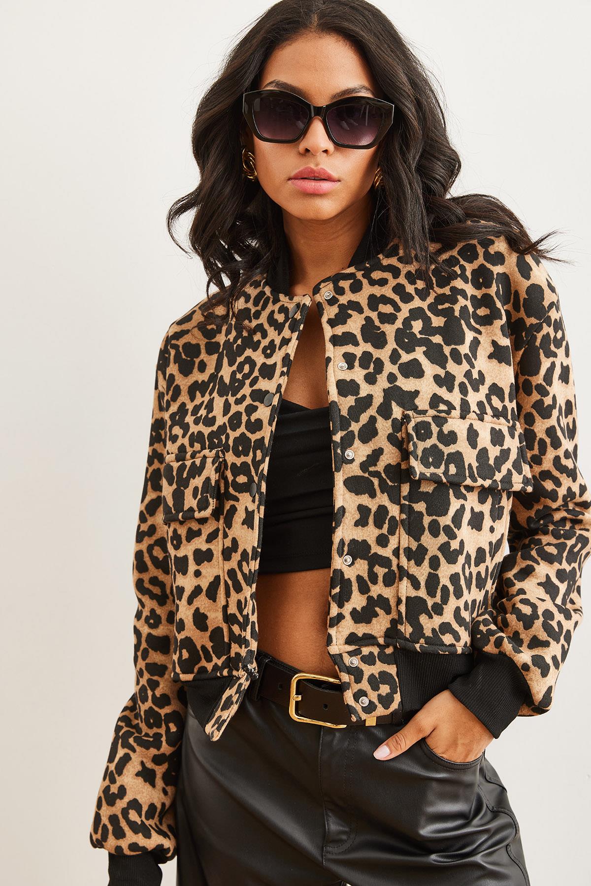 Cepli Çıtçıt Kapama İçi Polarlı Crop Ceket Leopar Camel
