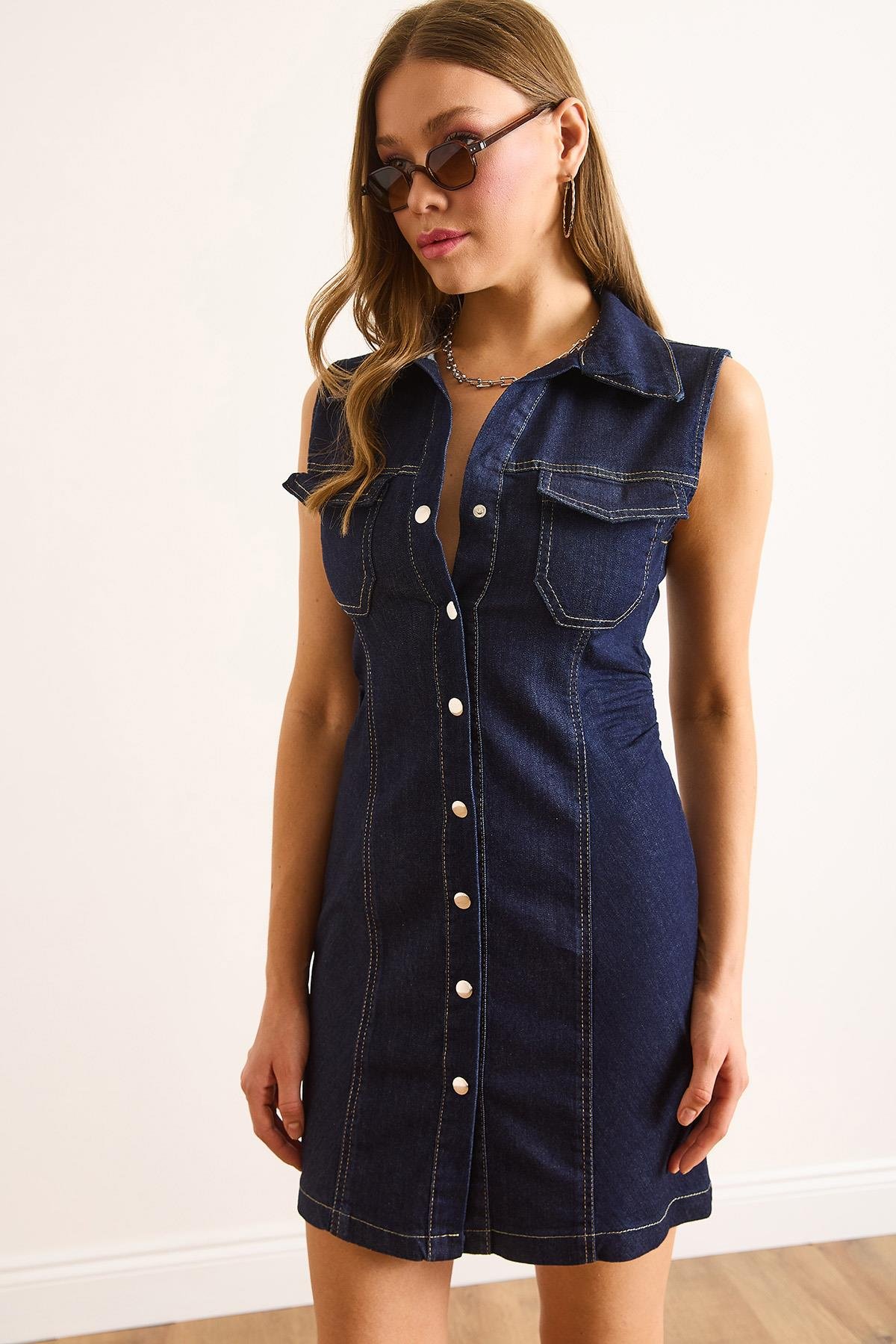 Cepli Çıtçıtlı Mini Denim Elbise Lacivert