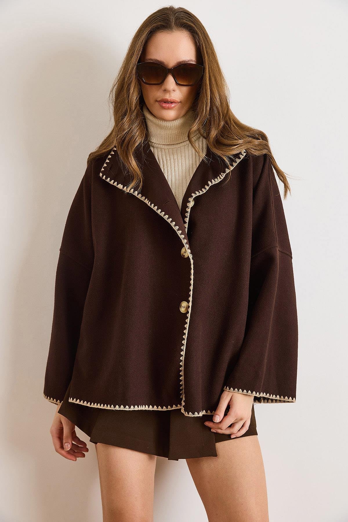 Cepli Çoban Dikişli Astarsız Oversize Kaşe Ceket Kahverengi
