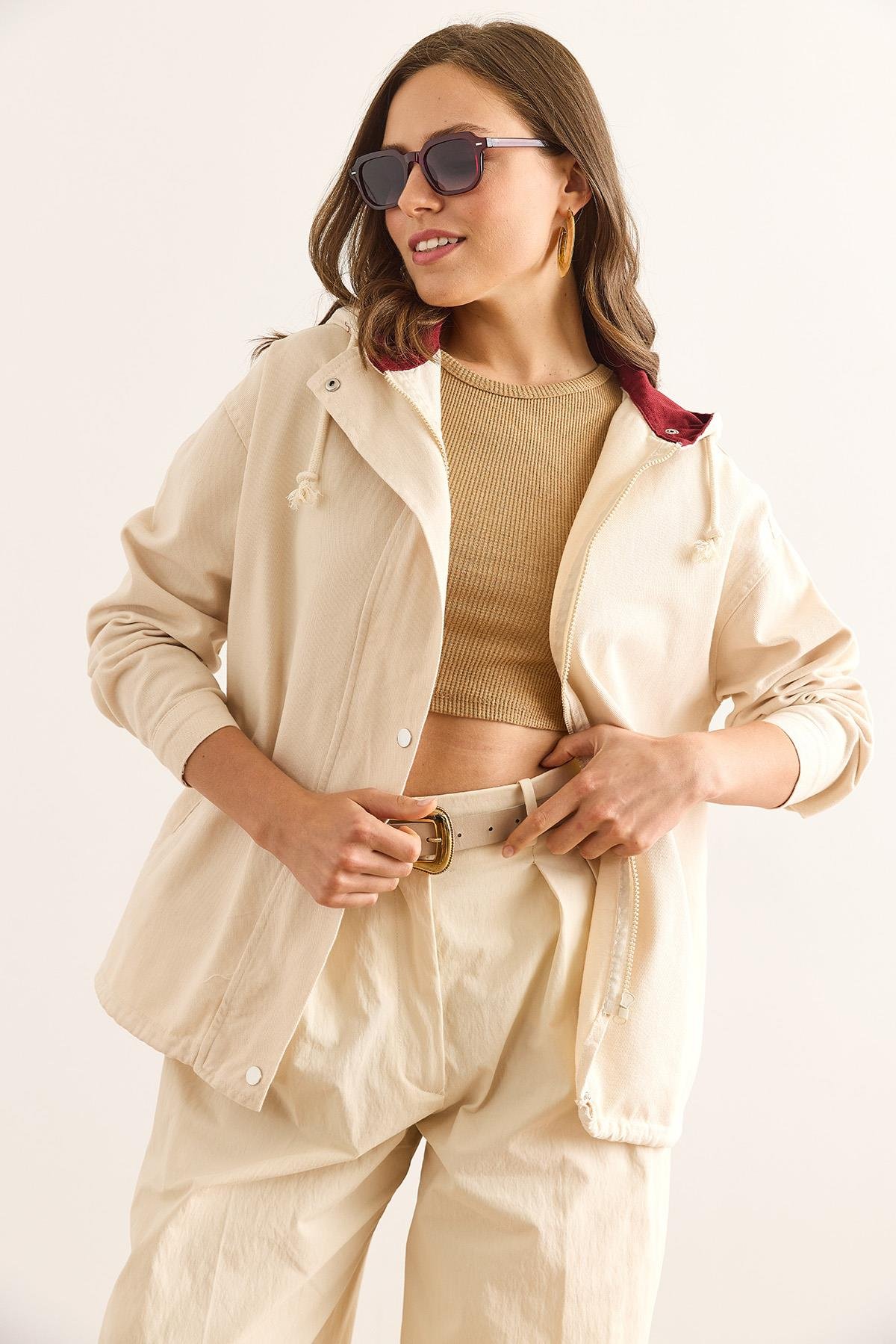 Cepli Fermuarlı Çıtçıt Detaylı Gabardin Ceket Taş Bordo