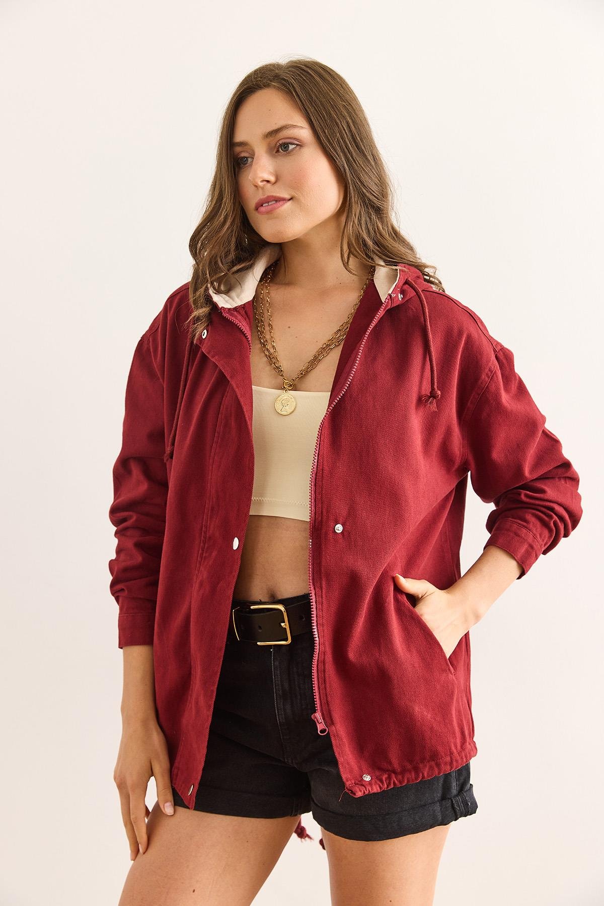 Cepli Fermuarlı Çıtçıt Detaylı Gabardin Ceket Bordo Taş