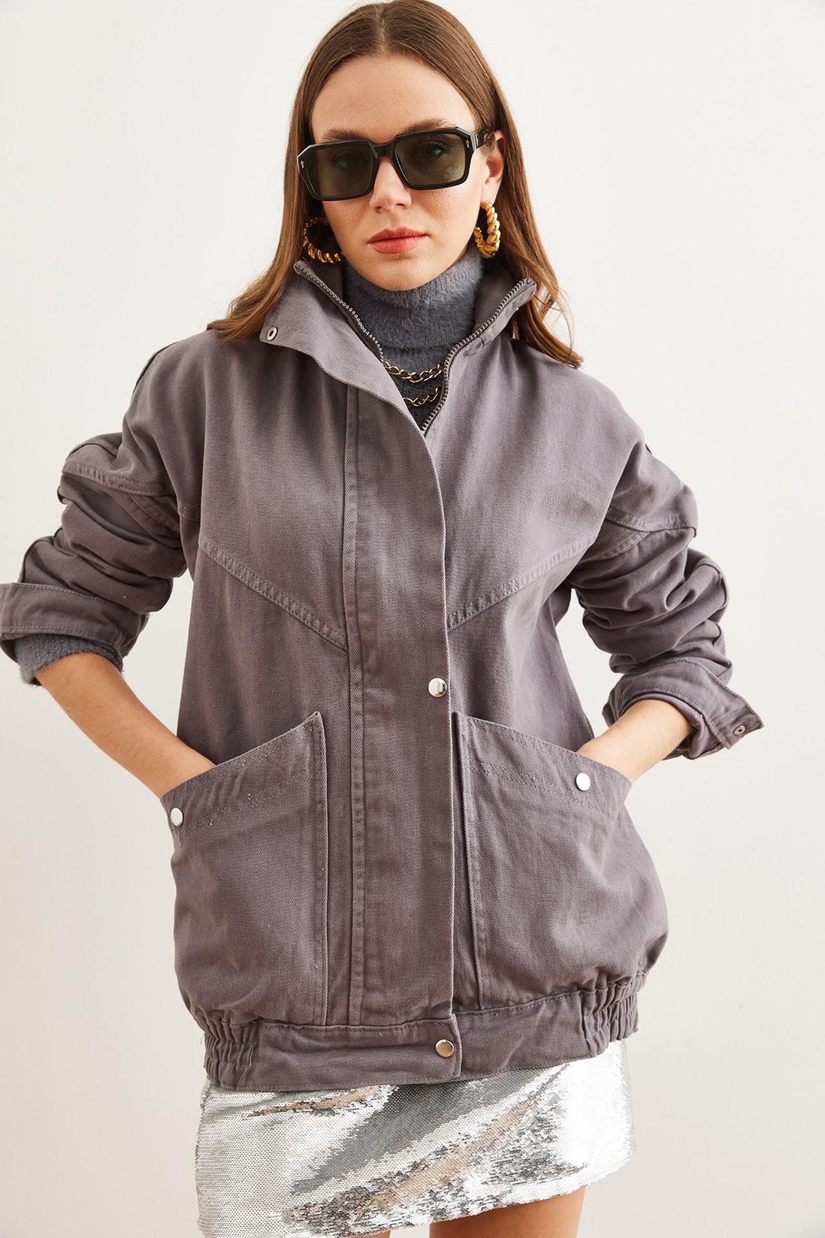 Cepli Fermuarlı Çıtçıtlı Uzun Denim Ceket Gri