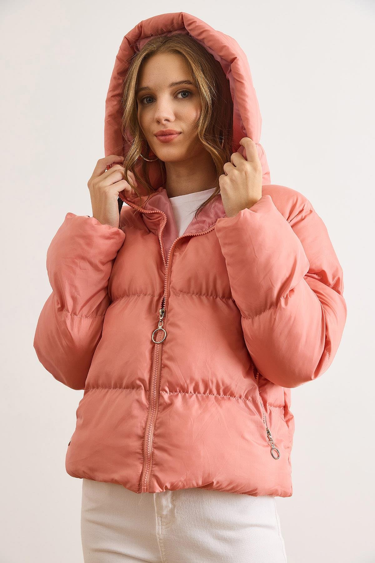 Cepli Kapüşonlu Şişme Kaban Gül Kurusu