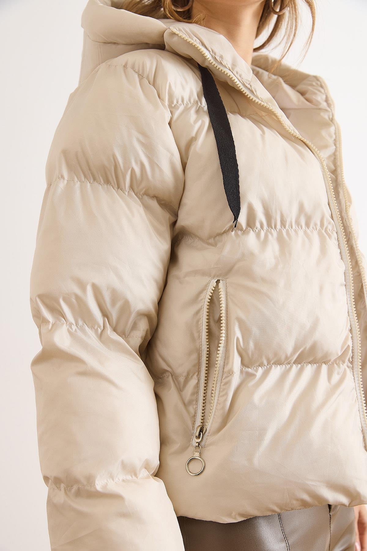 Cepli Kapüşonlu Şişme Kaban Taş