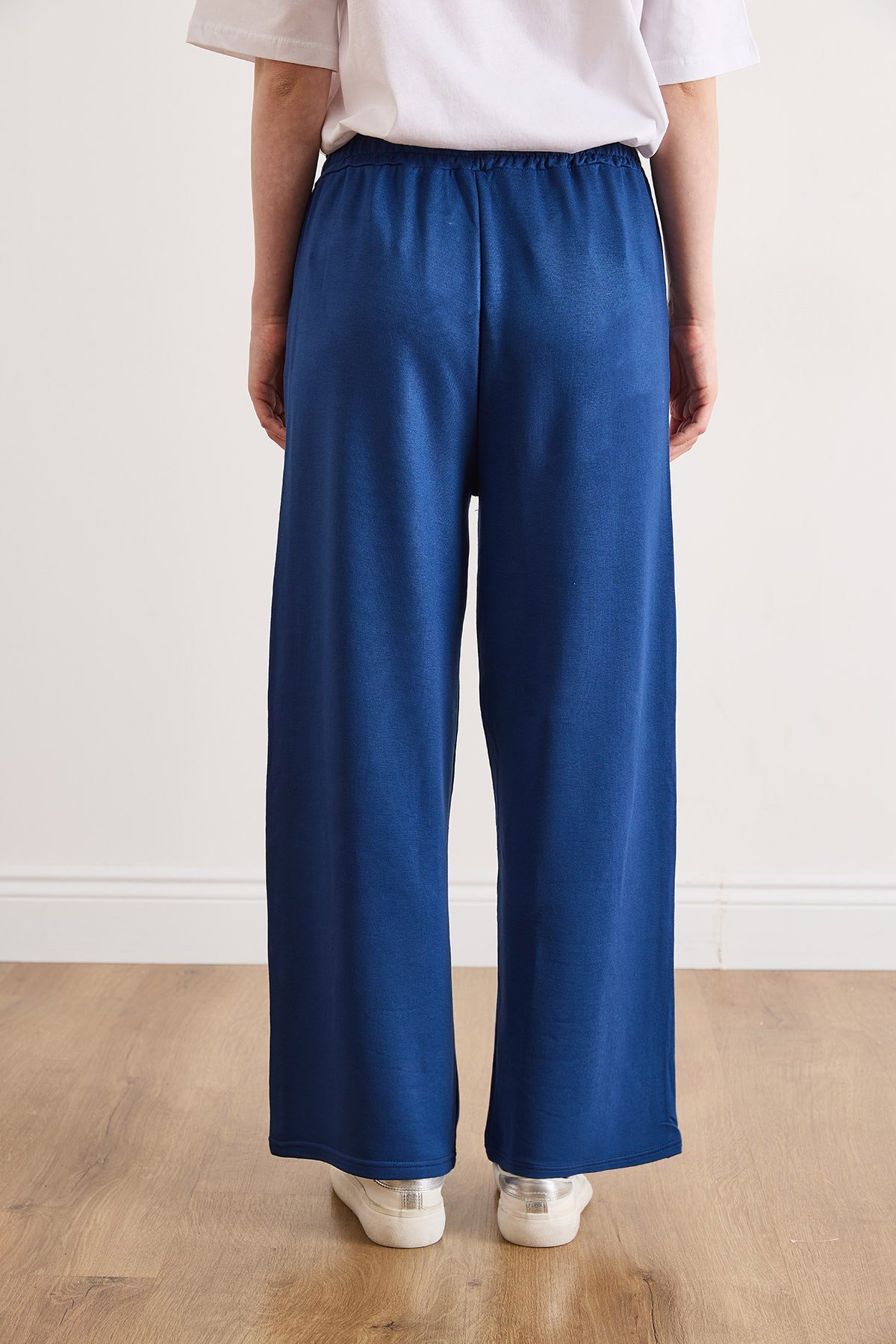 Cepli Modal Tuşeli Wide Leg Eşofman Altı Lacivert