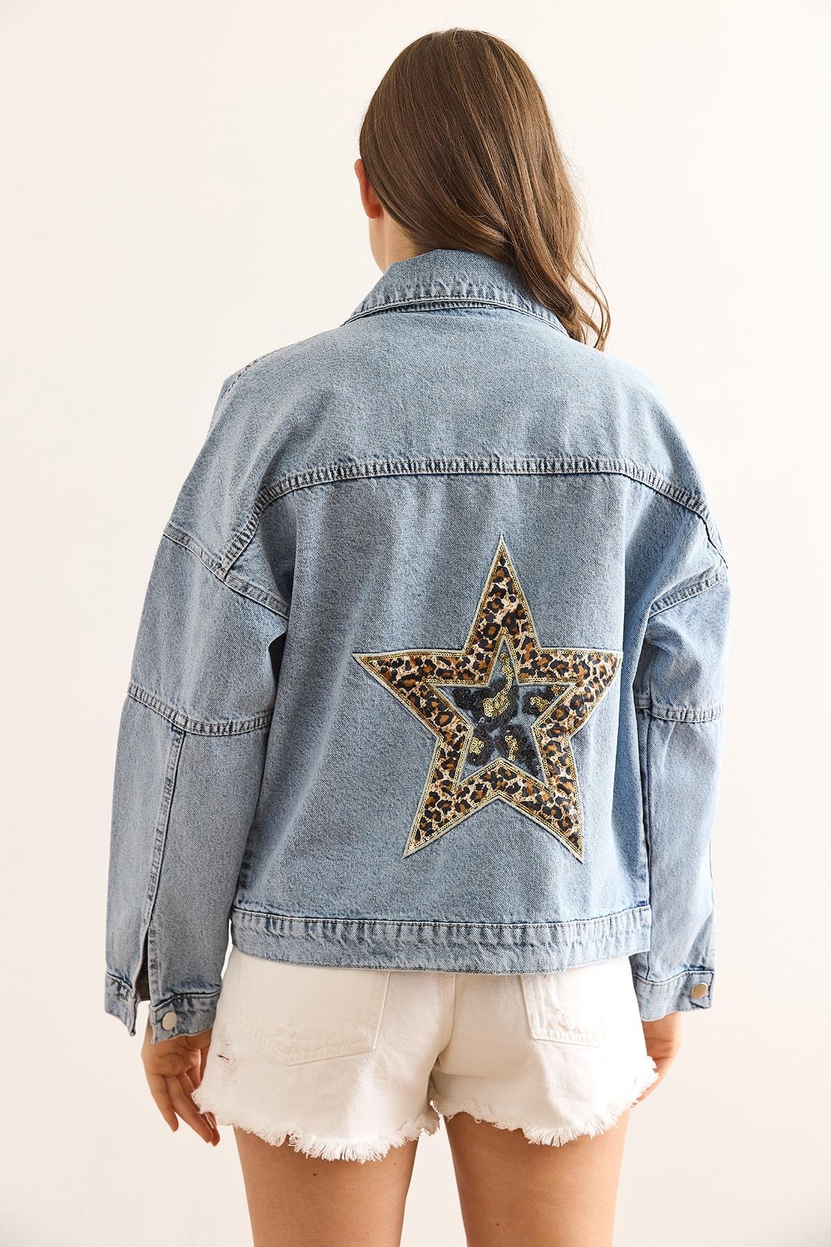 Cepli Ön Arka Leopar Yıldız Aplikeli Pamuk Denim Ceket Mavi