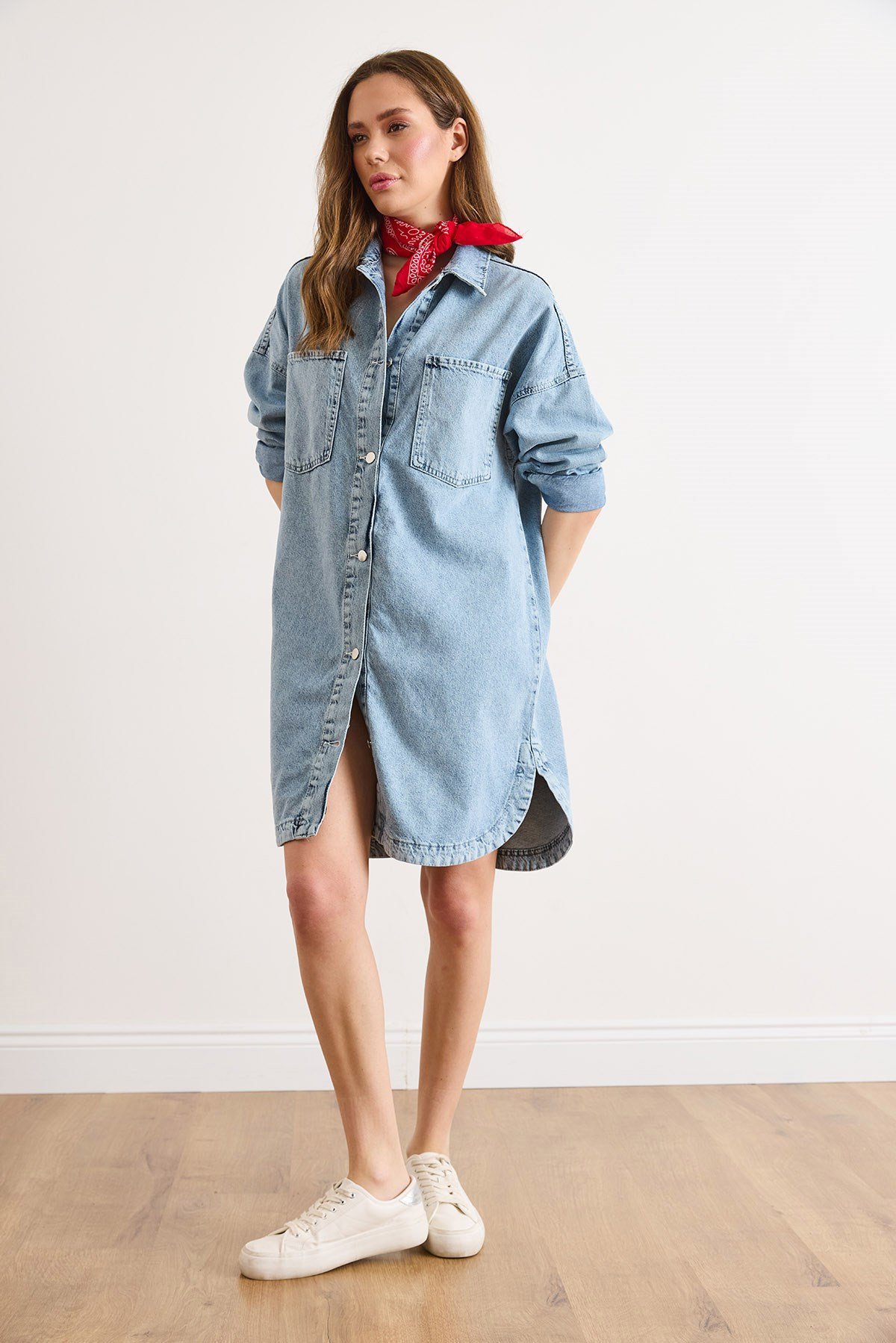 Cepli Oversize Yıkanmış Denim Tunik Elbise Açık Mavi