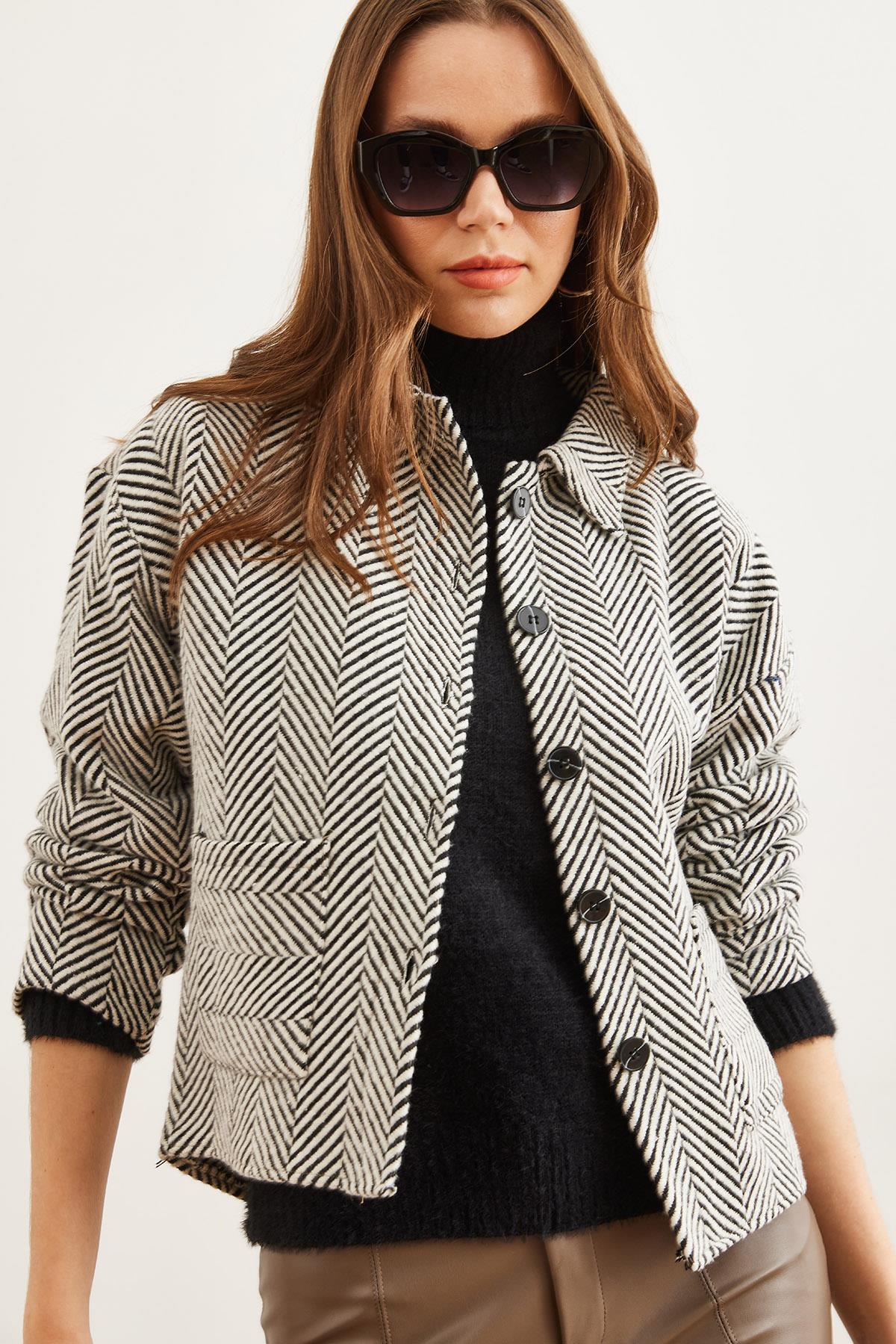 Çift Cepli Kaşe Astarsız Ceket Beyaz