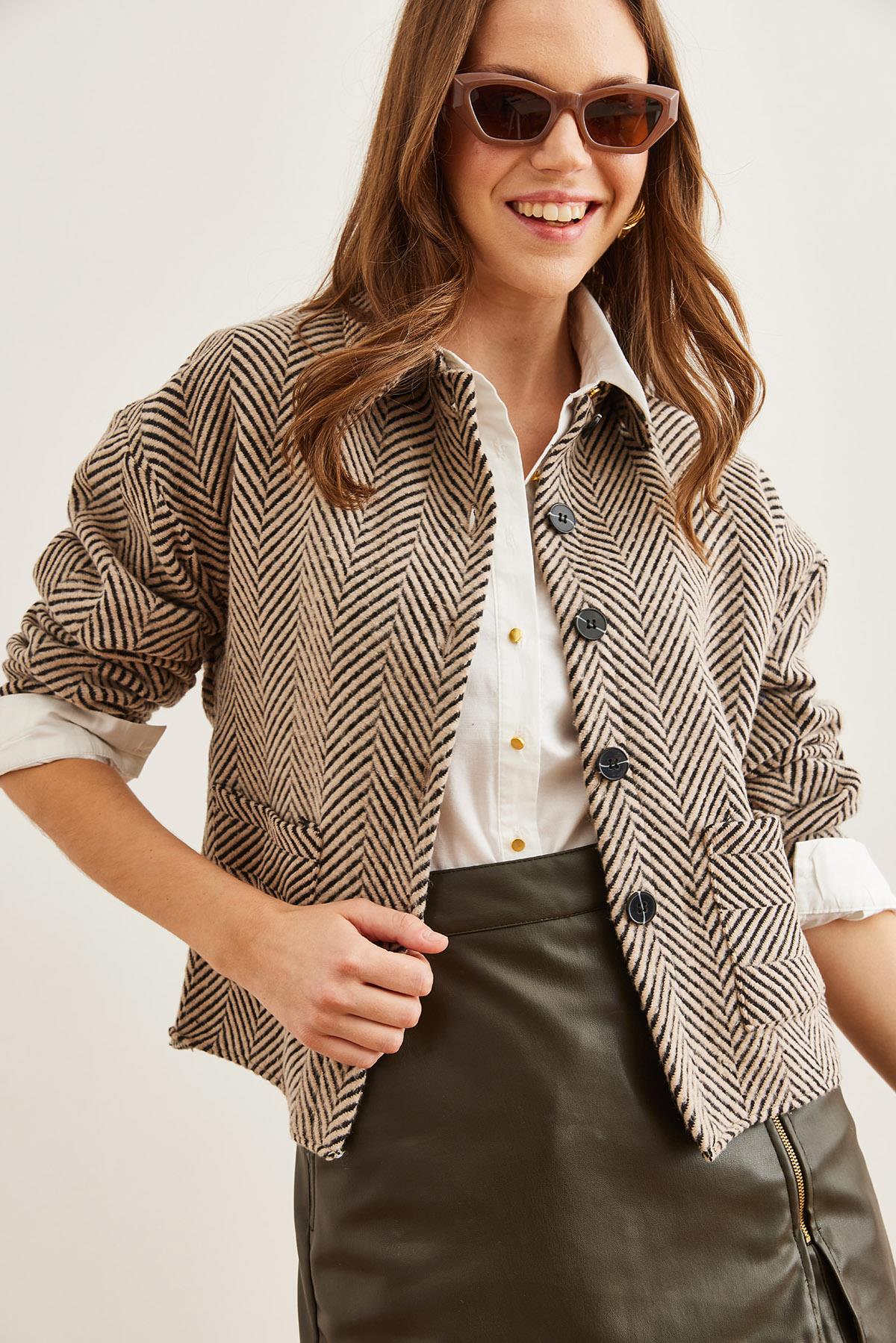 Çift Cepli Kaşe Astarsız Ceket Verev Taş