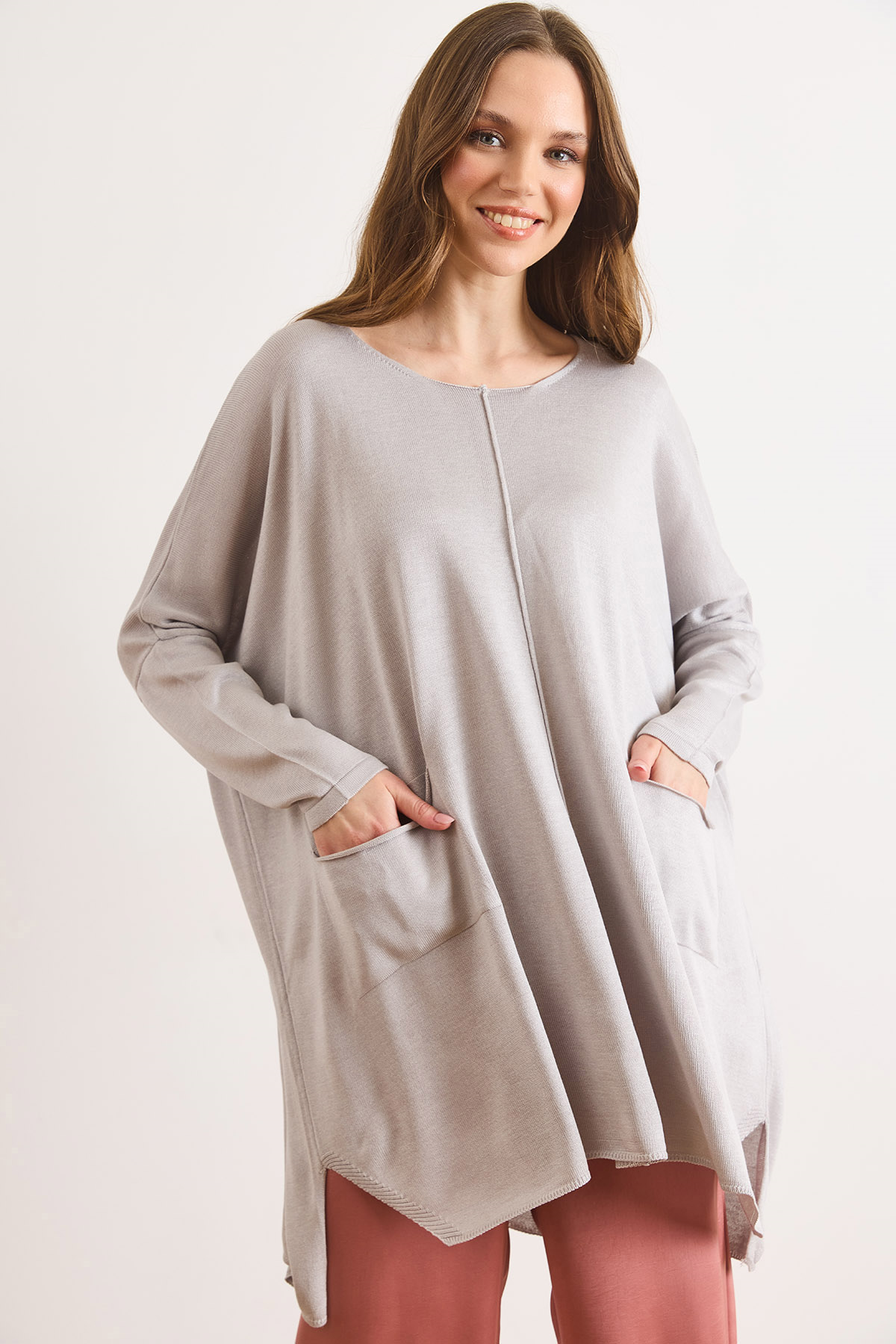 Çift Cepli Oversize Yırtmaçlı Uzun Triko Tunik Gri