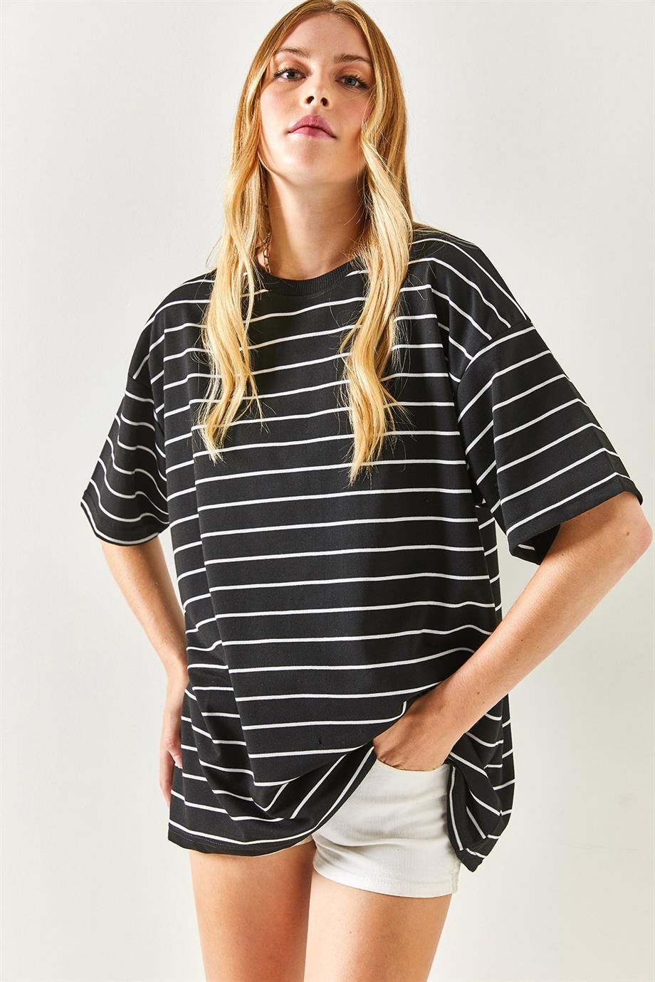 Çizgili 2 İp Oversize Unisex Tişört Siyah