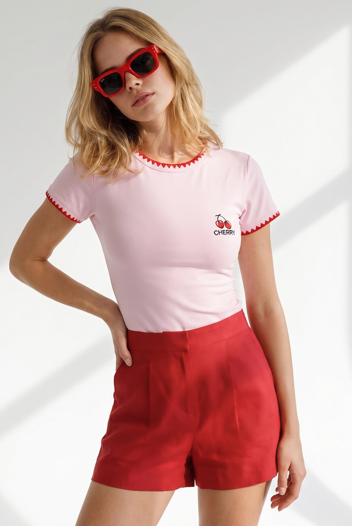 Çoban Dikiş Detaylı Ribana Esnek Crop Tişört Pembe