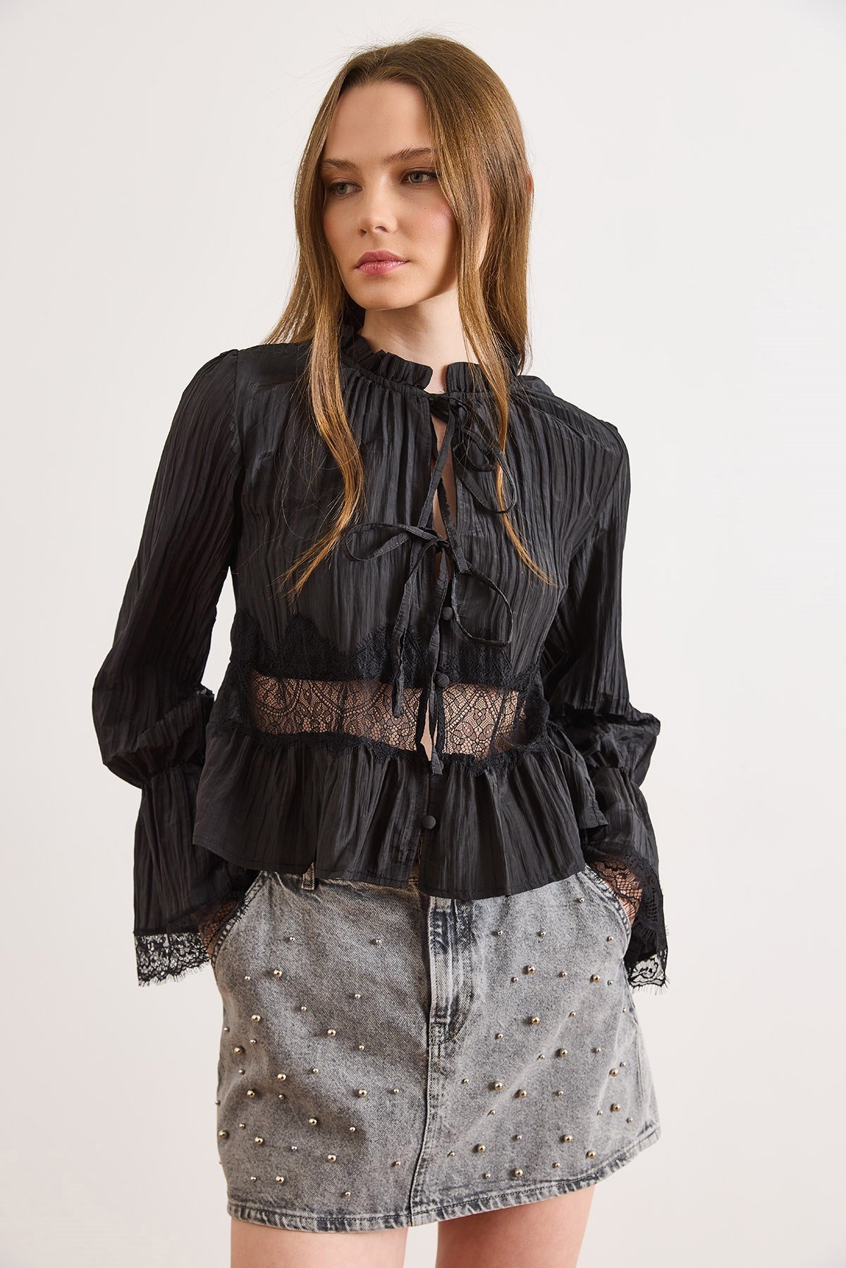 Dantel Detaylı Dokulu Boho Bluz Siyah