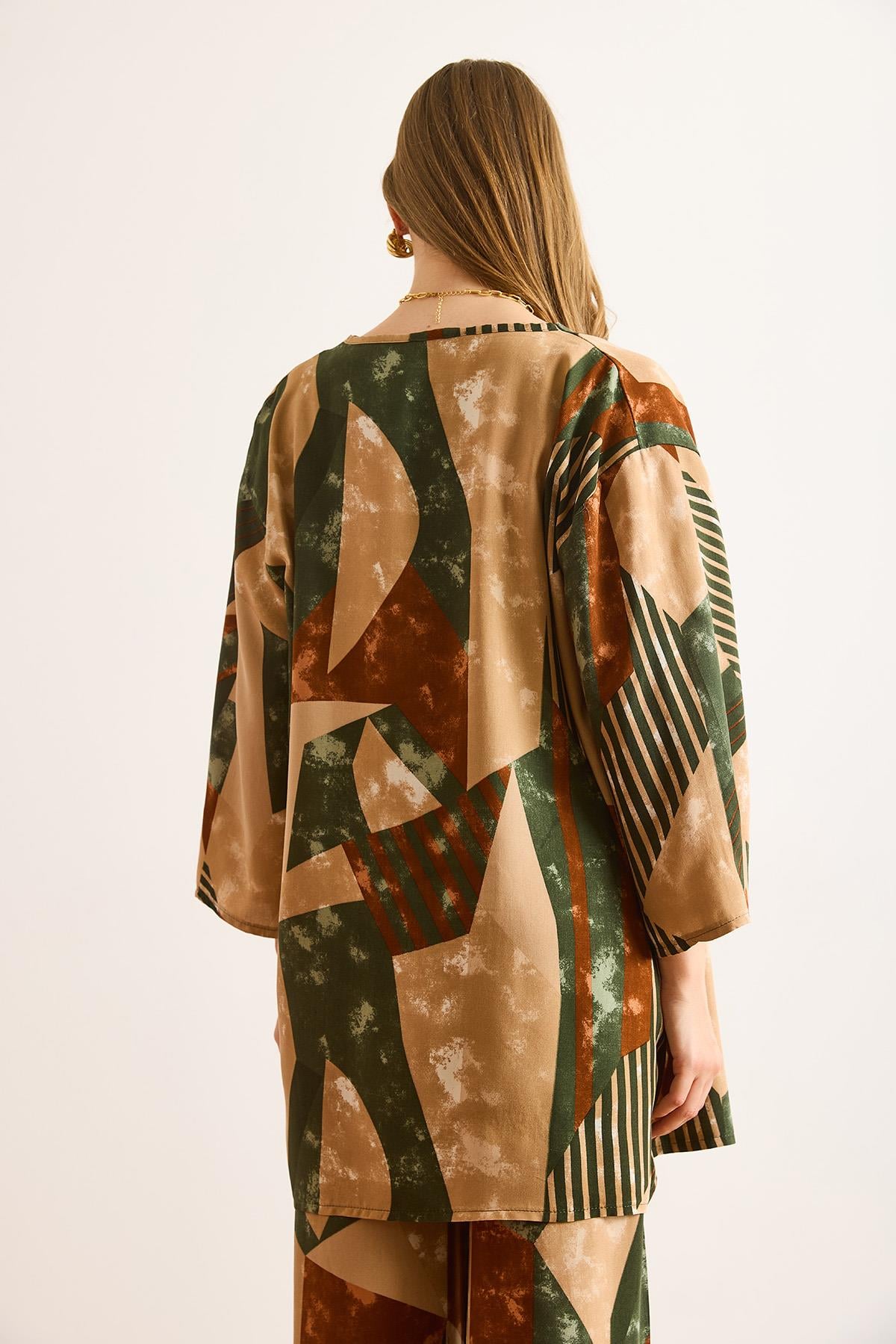 Desenli Dökümlü Dokuma Viskon Kimono Camel Kahve
