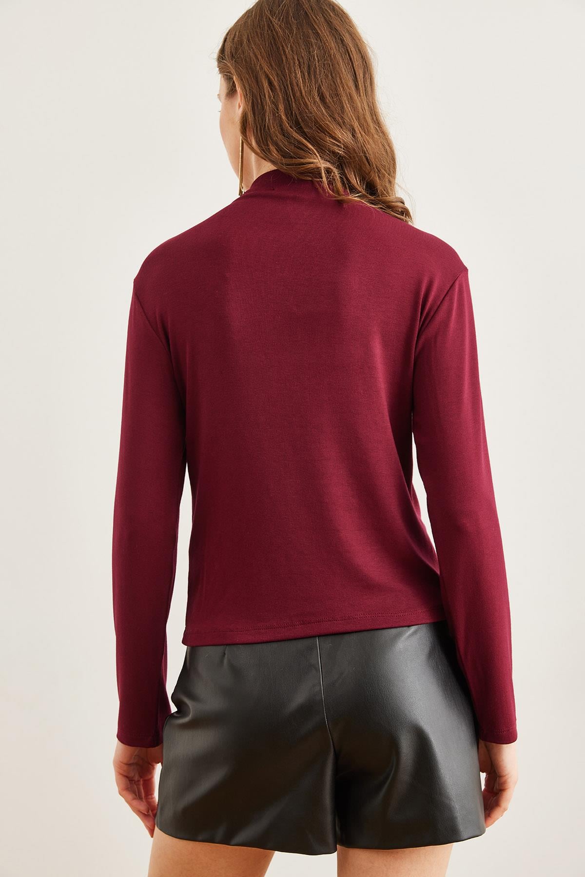 Dik Yaka Dökümlü Soft Touch Bluz Bordo