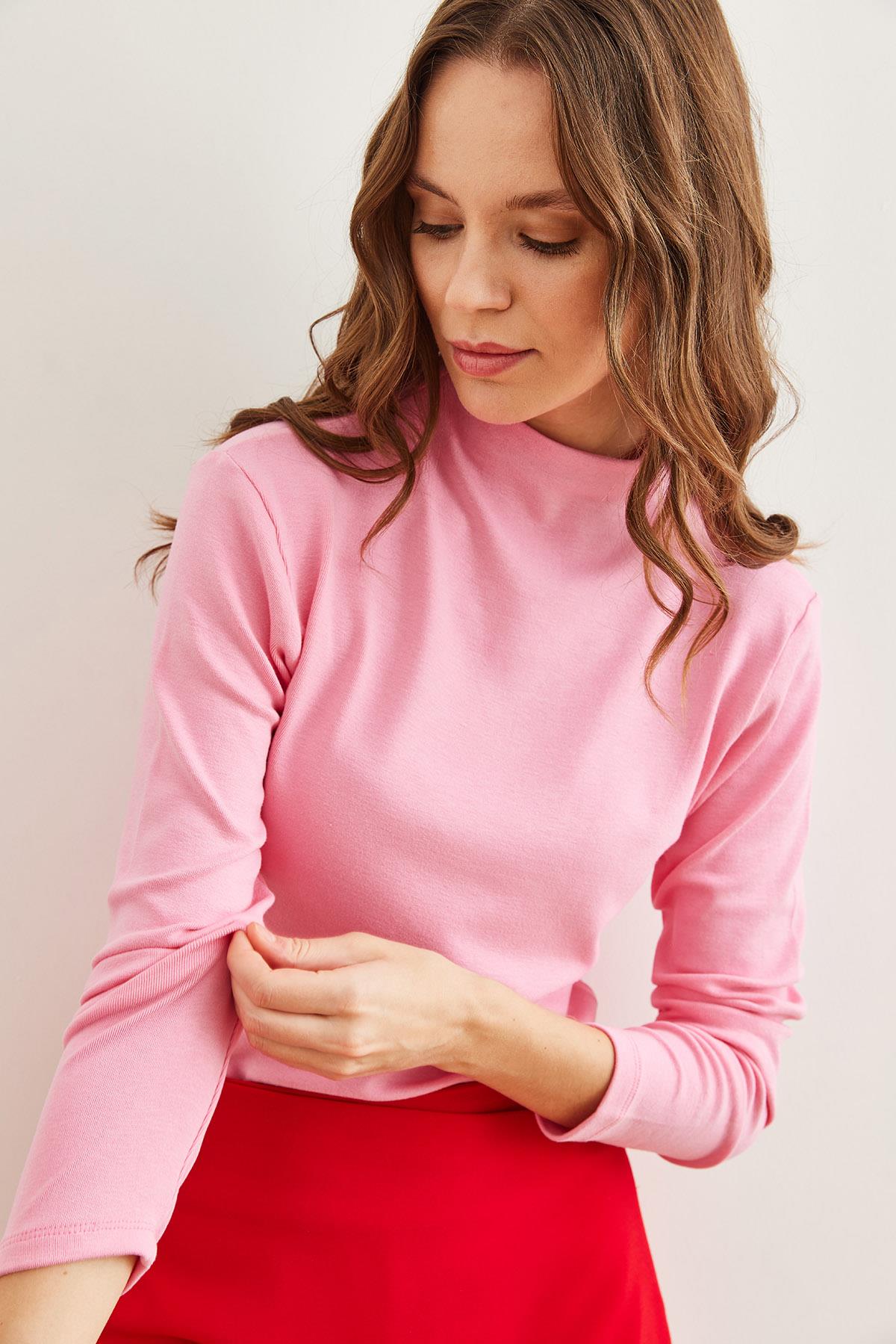 Dik Yaka Dökümlü Soft Touch Bluz Şeker Pembe