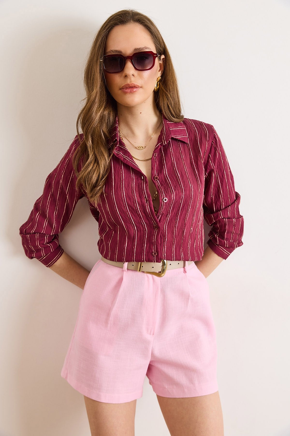 Dokulu Kontrast Çizgili Regular Fit Gömlek Bordo