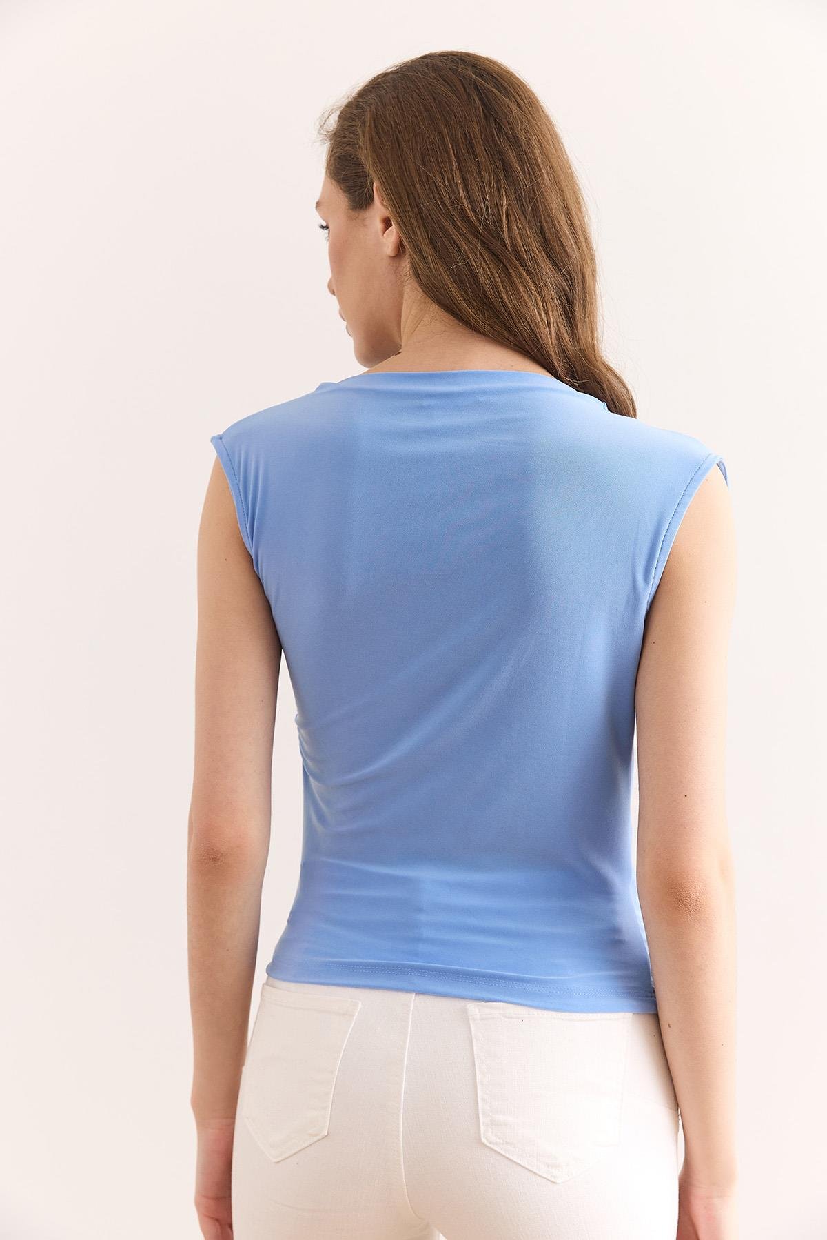 Drape Detaylı Dökümlü Bluz Bebe Mavi