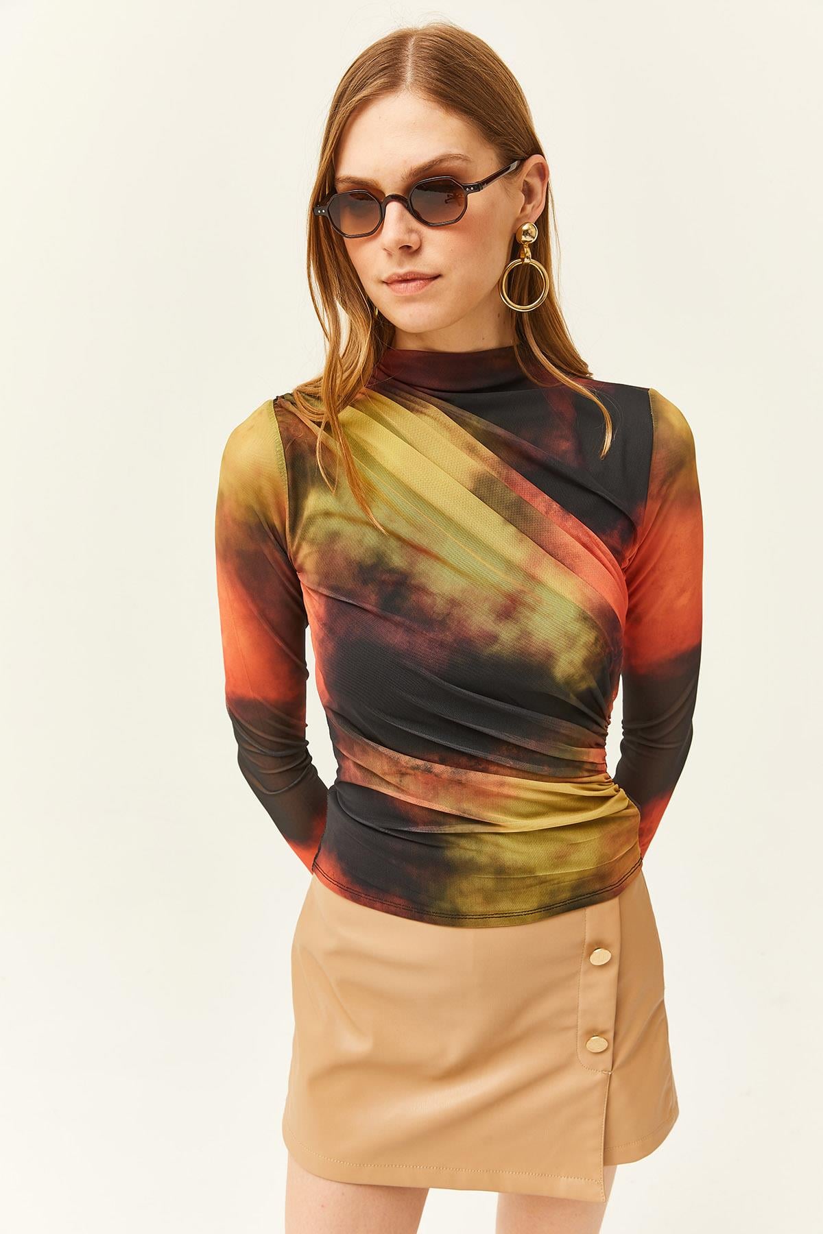 Drape Detaylı Önü Astarlı Tül Bluz Batik Siyah
