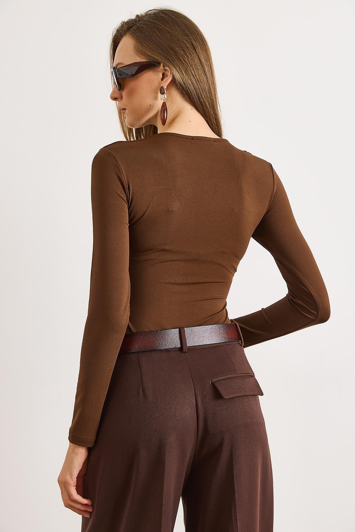 Drape Detaylı Önü Çift Kat Çıtçıtlı Polyamid Bodysuit Acı Kahve