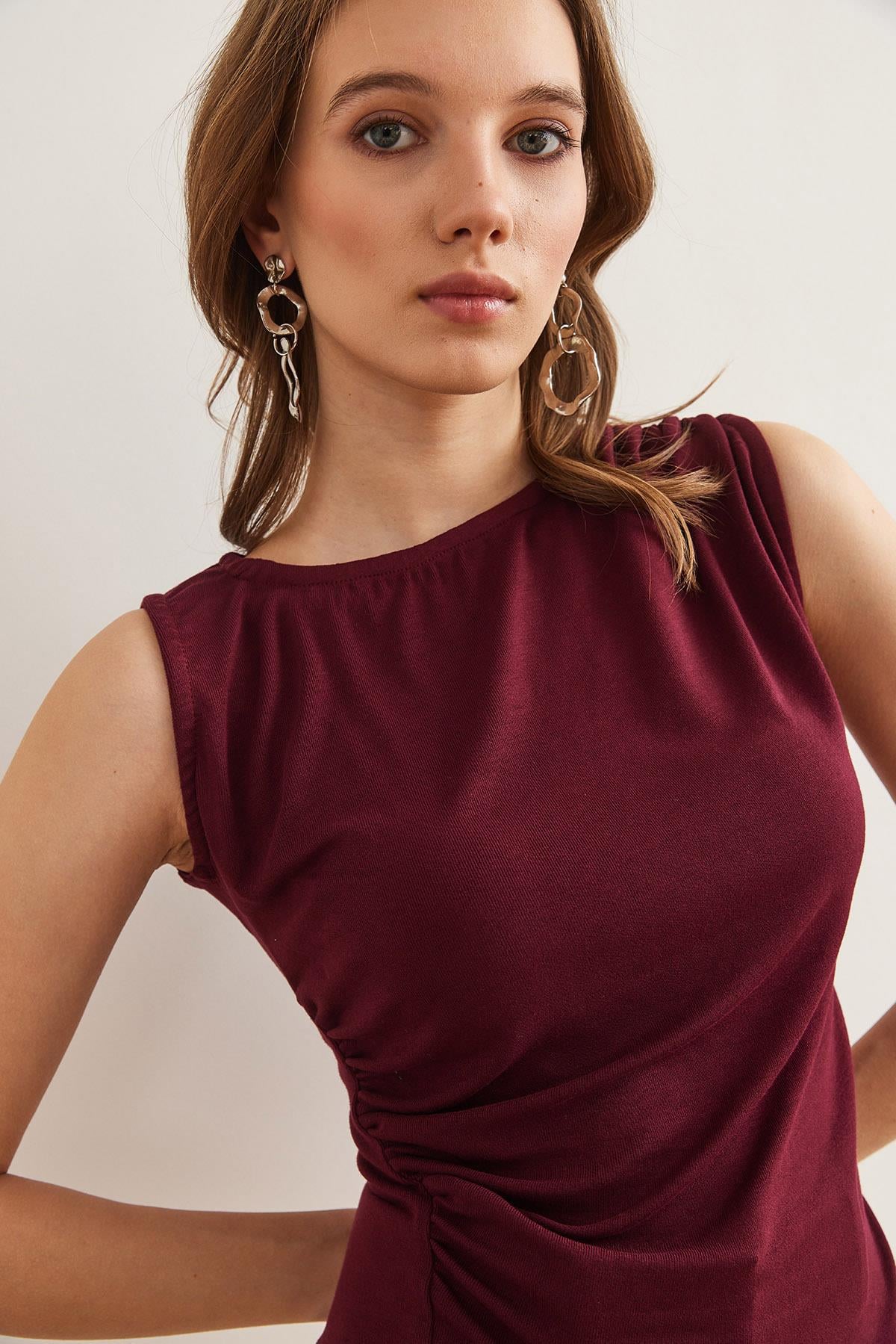 Drape Detaylı Soft Touch Esnek Viskon Bluz Bordo
