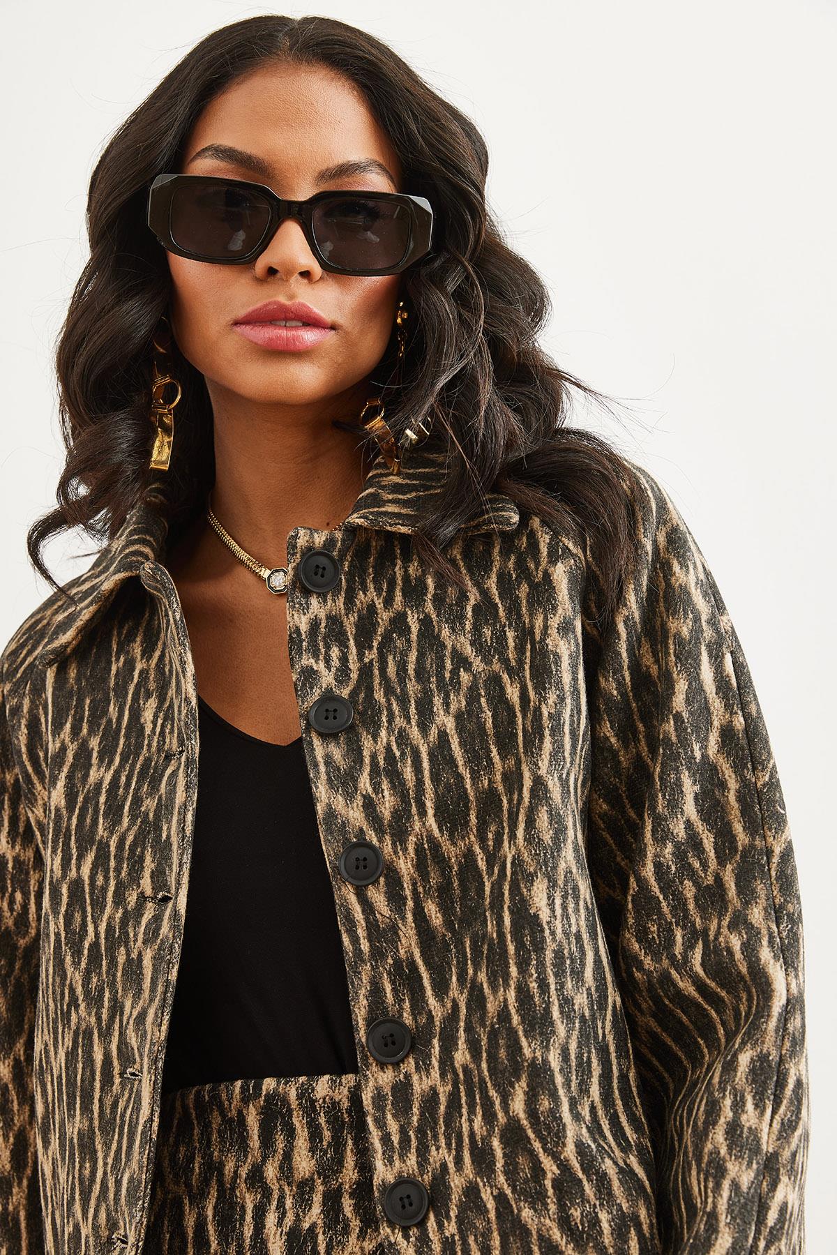 Düğmeli Astarlı Kaşe Ceket Leopar Taş