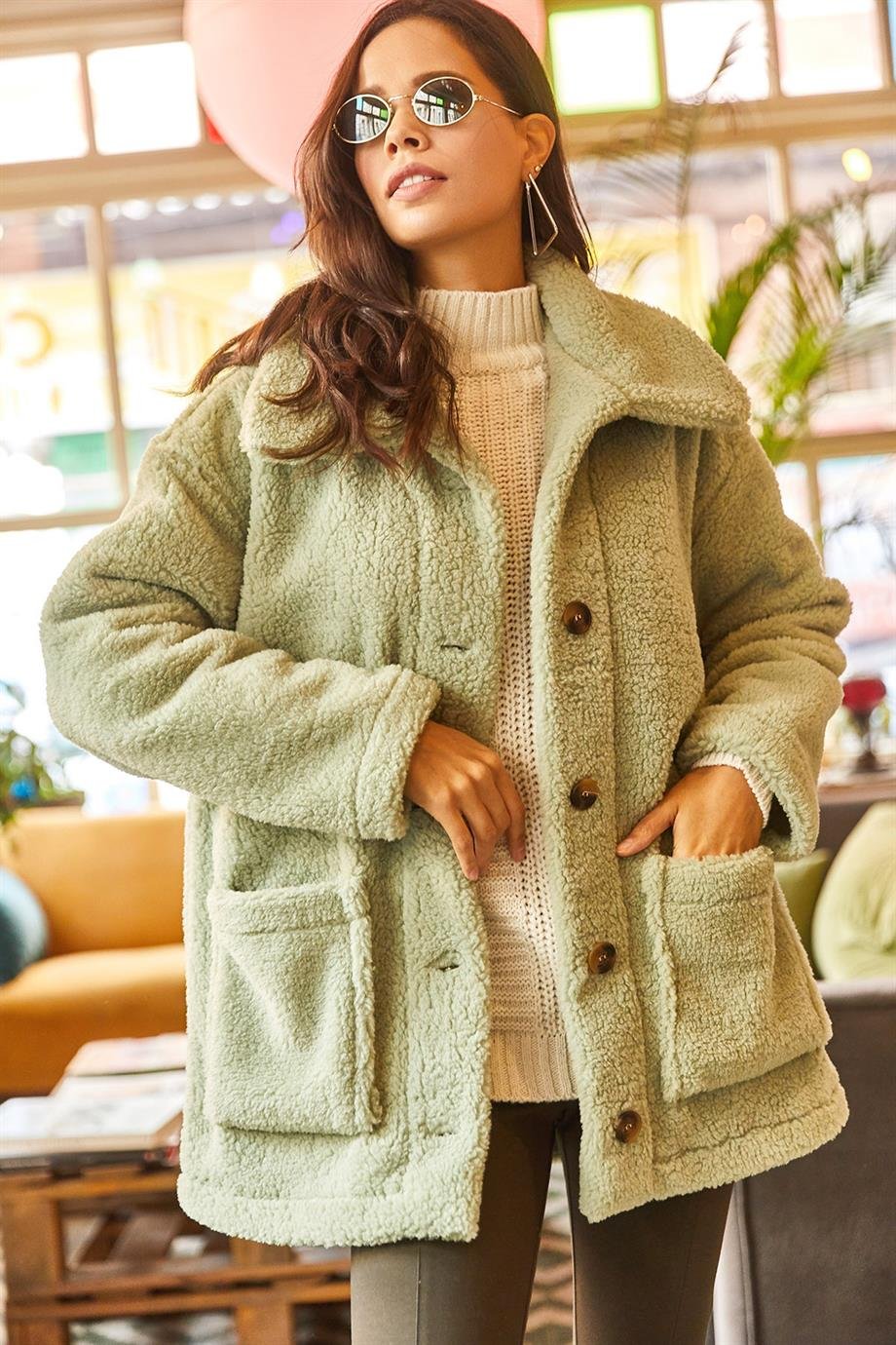Düğmeli Cepli Astarsız Oversize Peluş Ceket Su Yeşili