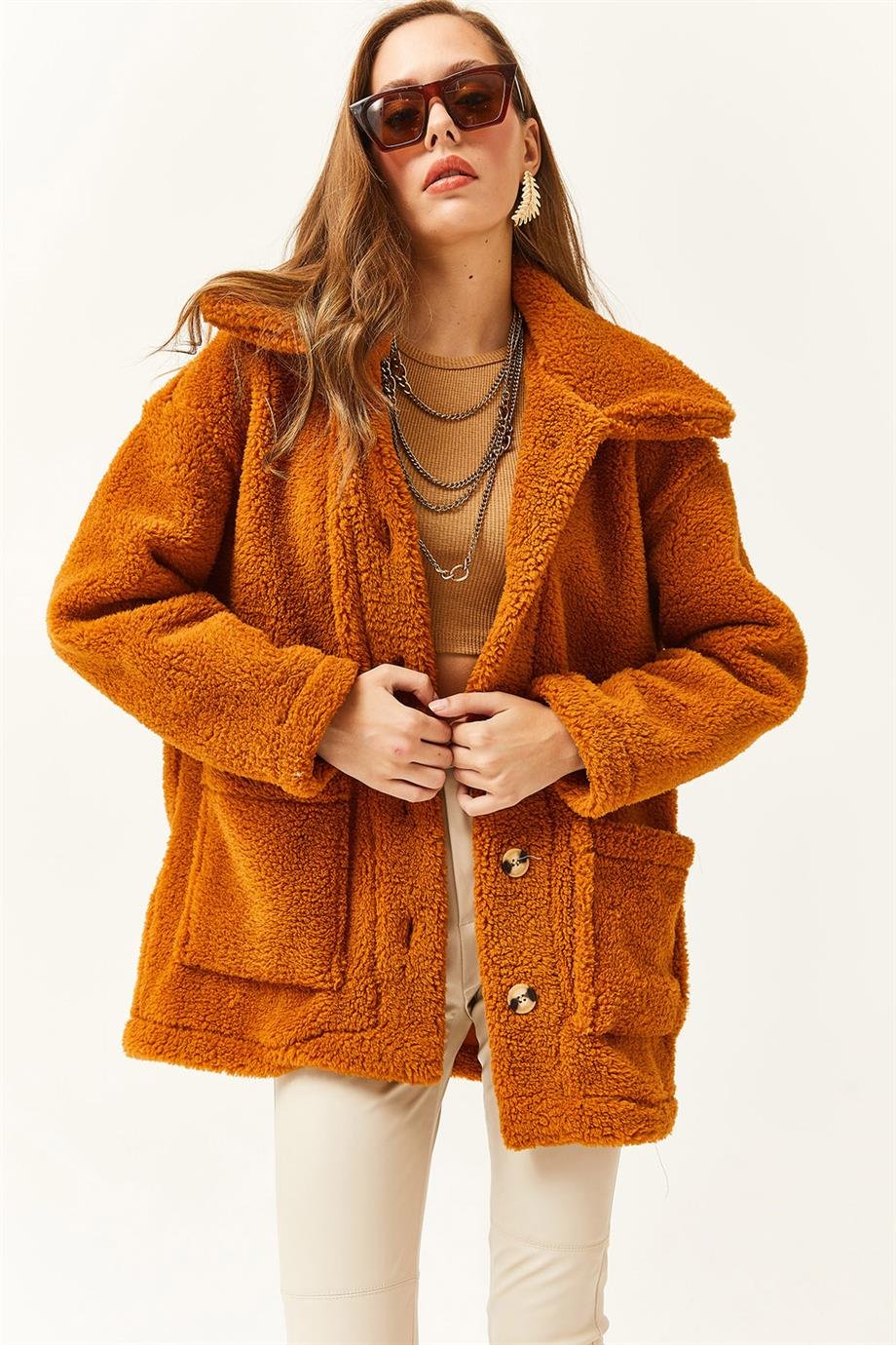 Düğmeli Cepli Astarsız Oversize Peluş Ceket Taba