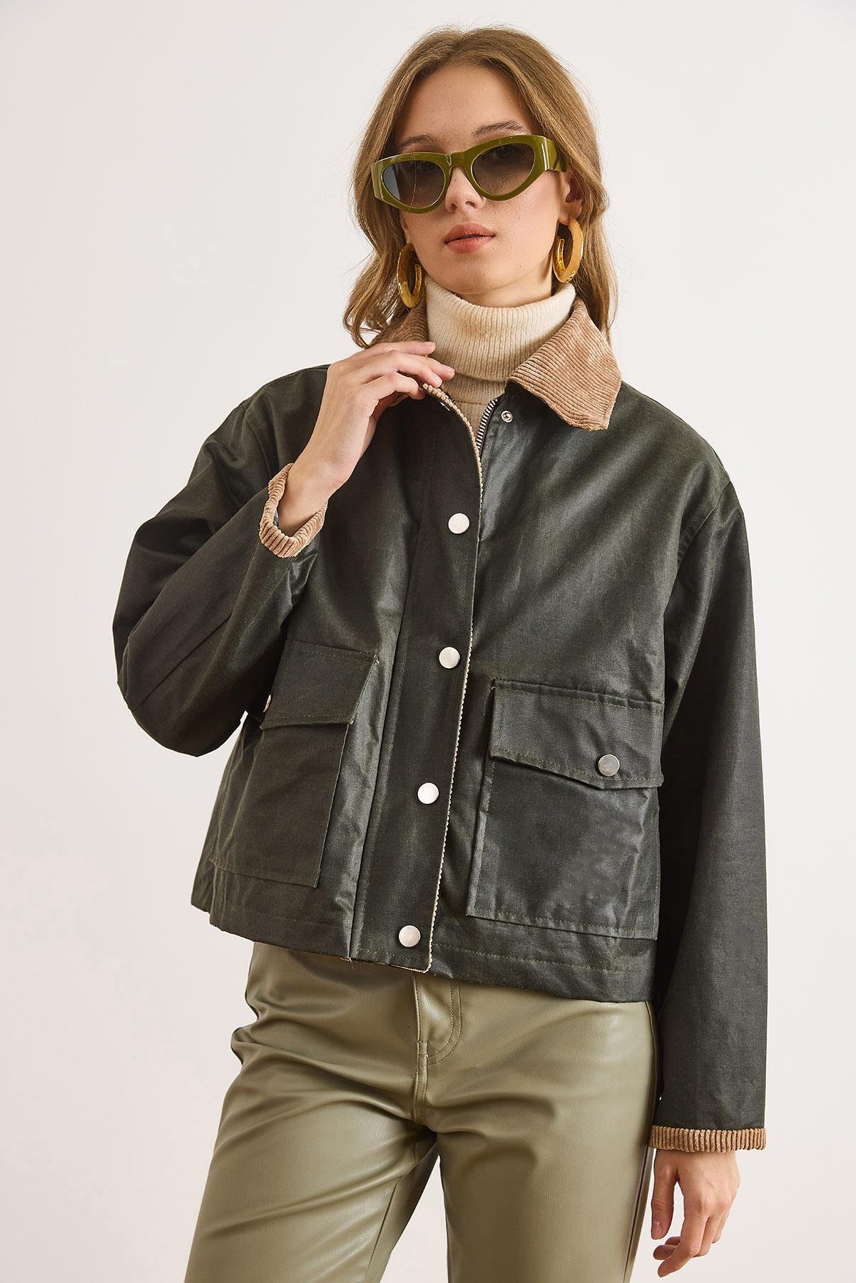 Ekose Astarlı Cepli Sıvamalı Ceket Haki