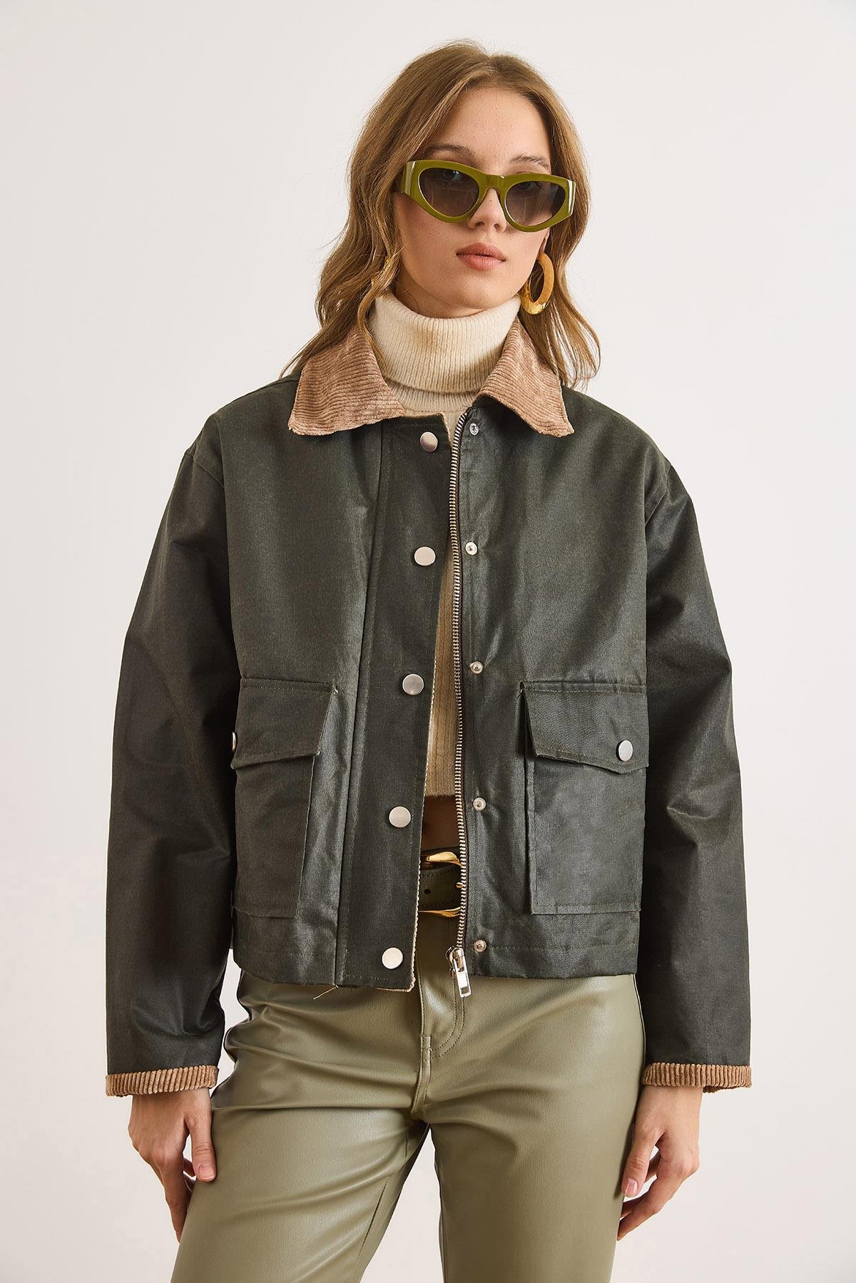 Ekose Astarlı Cepli Sıvamalı Ceket Haki