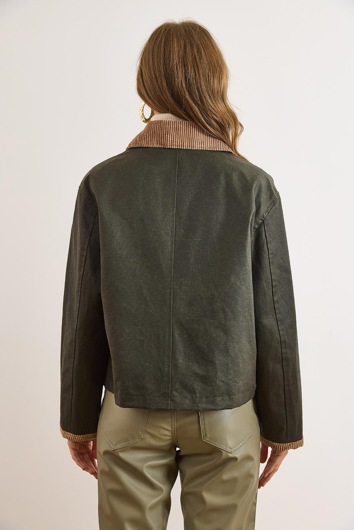 Ekose Astarlı Cepli Sıvamalı Ceket Haki