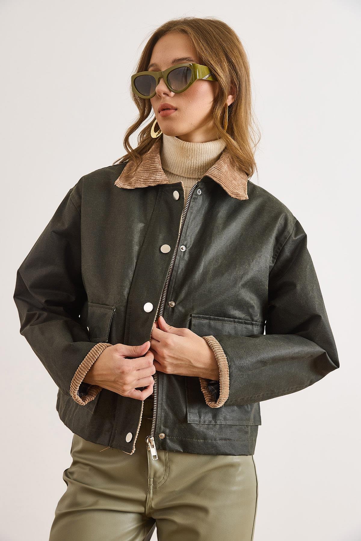 Ekose Astarlı Cepli Sıvamalı Ceket Haki