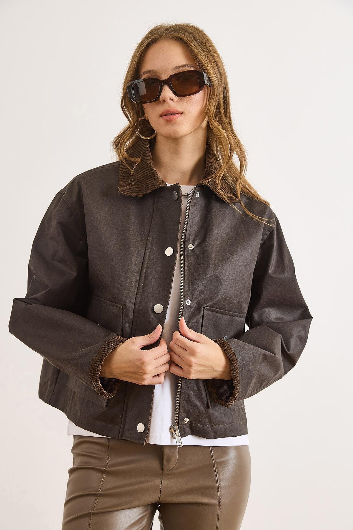 Ekose Astarlı Cepli Sıvamalı Ceket Kahverengi