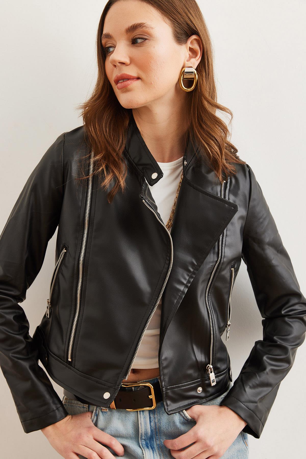 Fermuarlı Cepli Anvelop Crop Suni Deri Ceket Siyah
