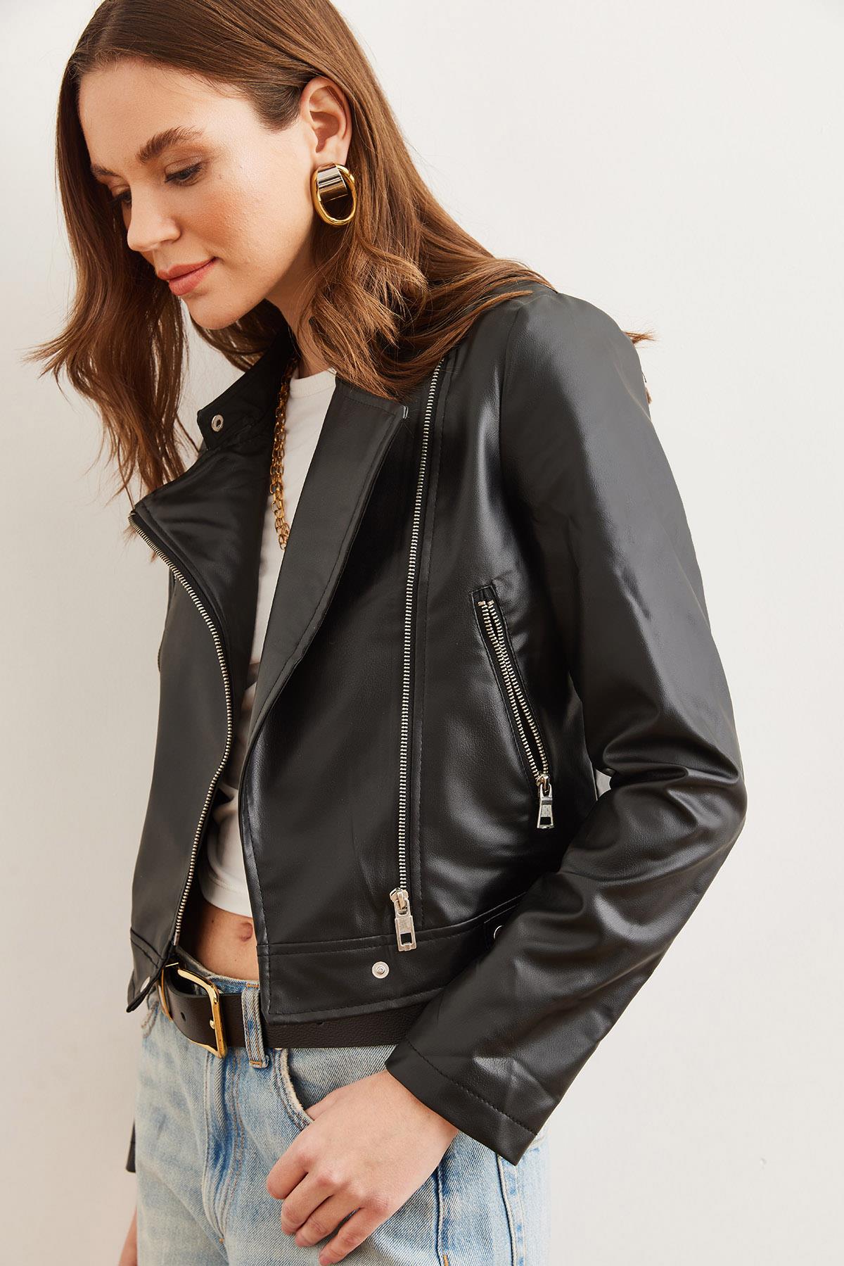 Fermuarlı Cepli Anvelop Crop Suni Deri Ceket Siyah