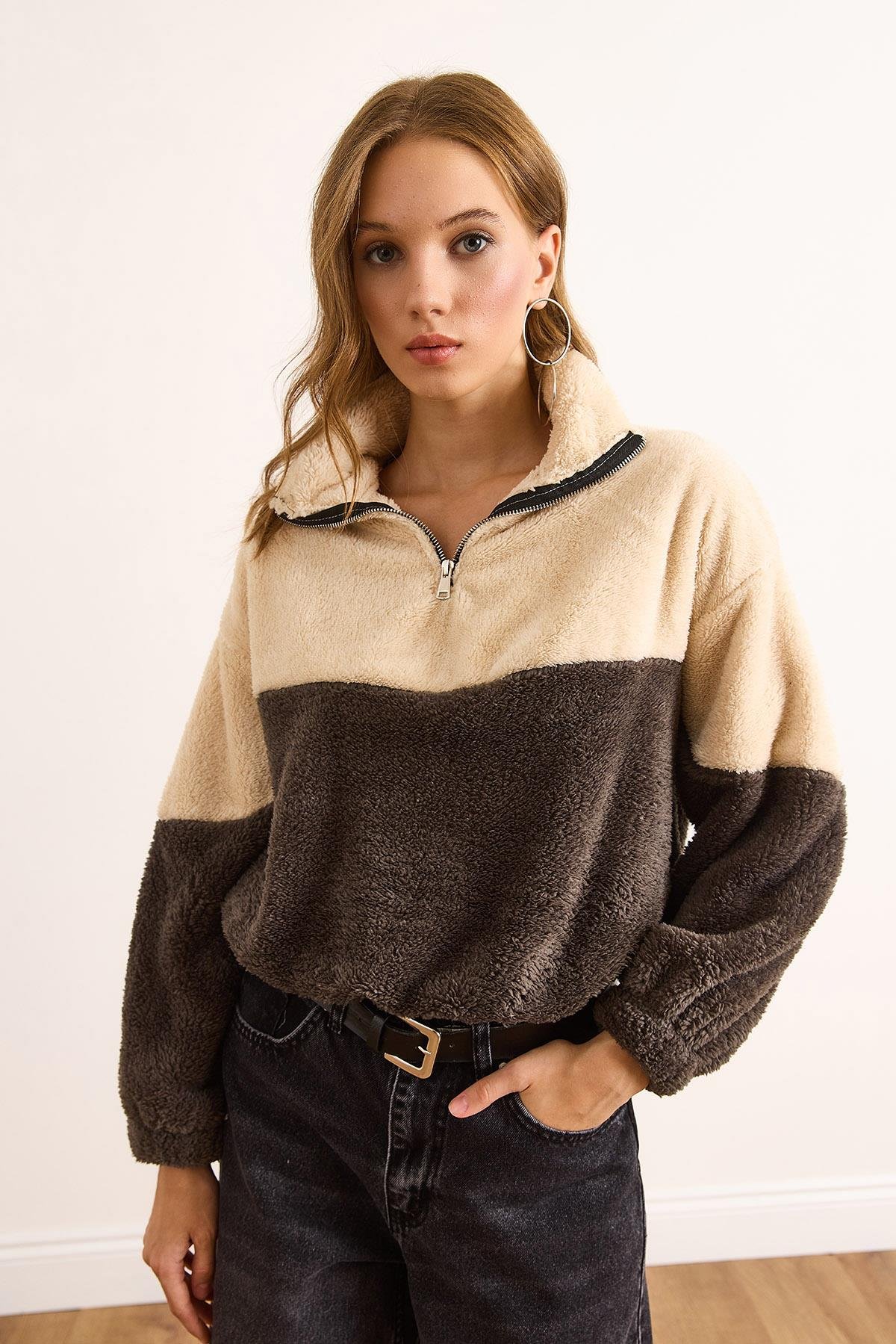 Fermuarlı Renk Bloklu Peluş Sweatshirt Antrasit Ekru