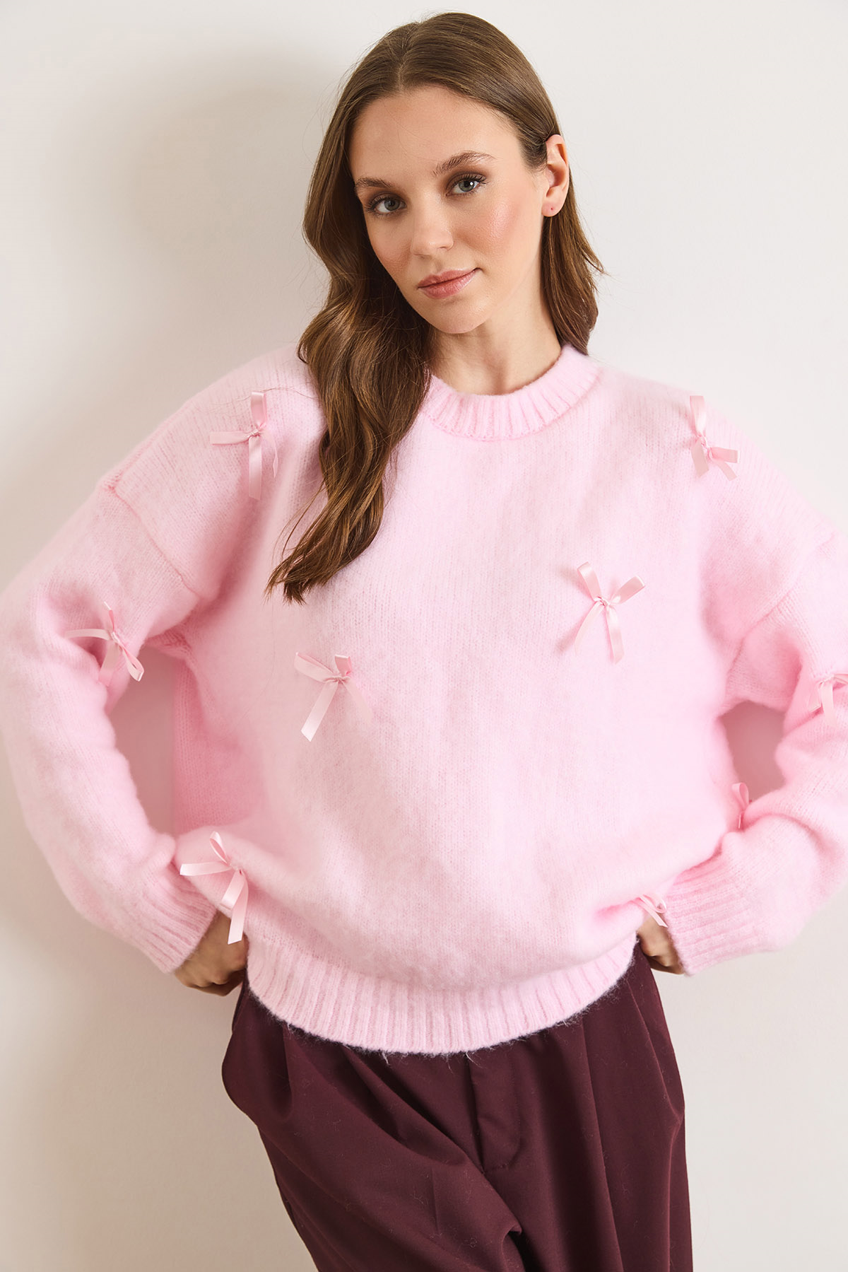 Fiyonk Detaylı Şardonlu Loose Fit Triko Kazak Şeker Pembe
