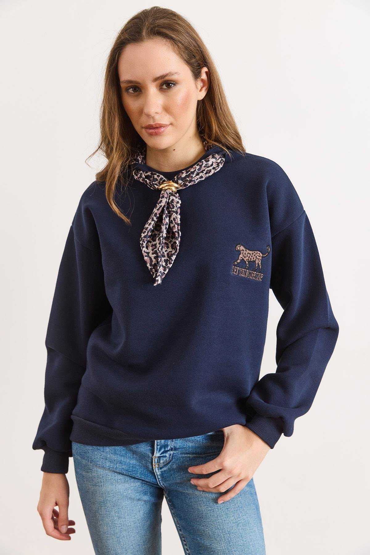 Fular Detaylı Şardonlu Sweatshirt Lacivert