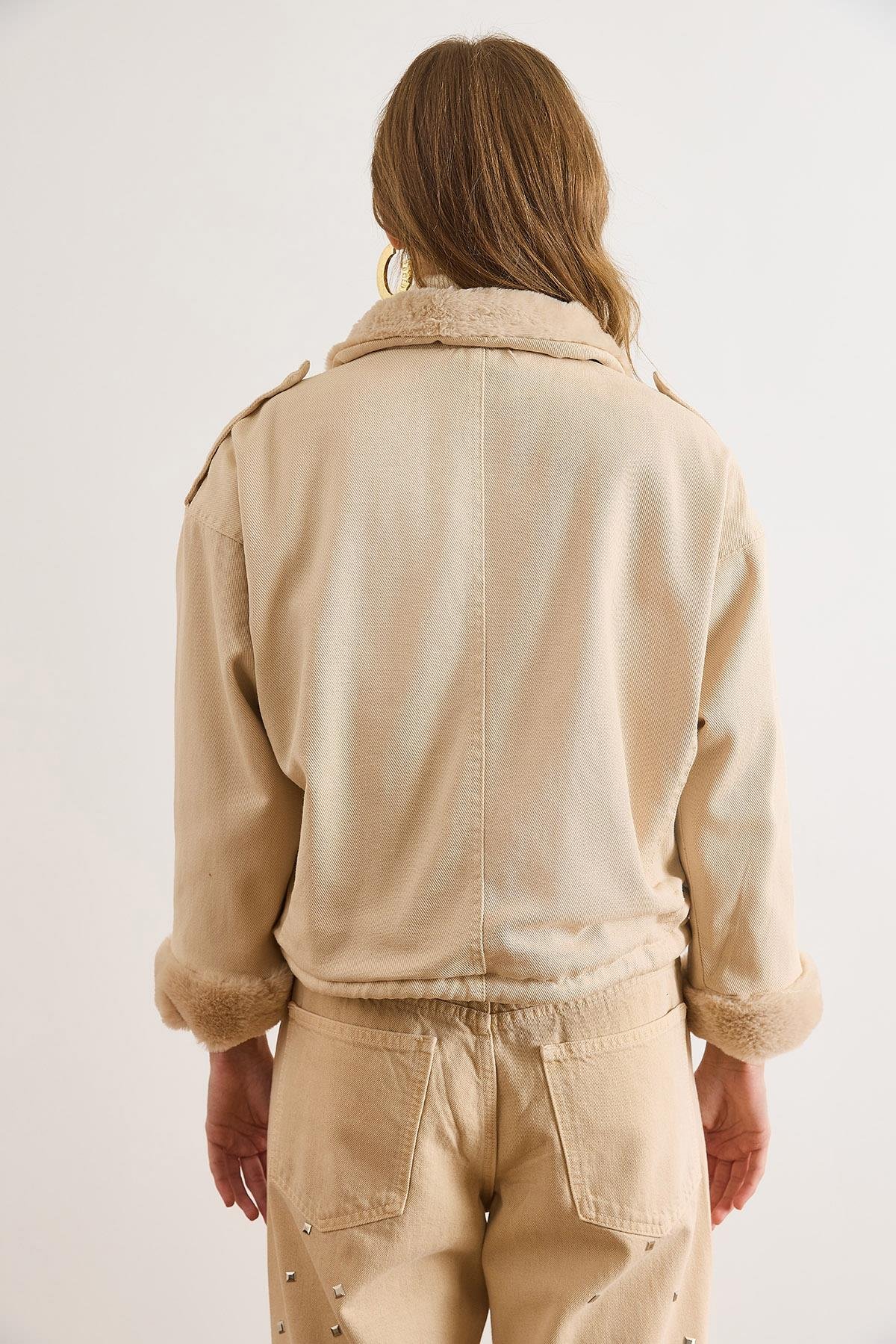 İçi Kürk Detaylı Pamuk Gabardin Kaban Ekru