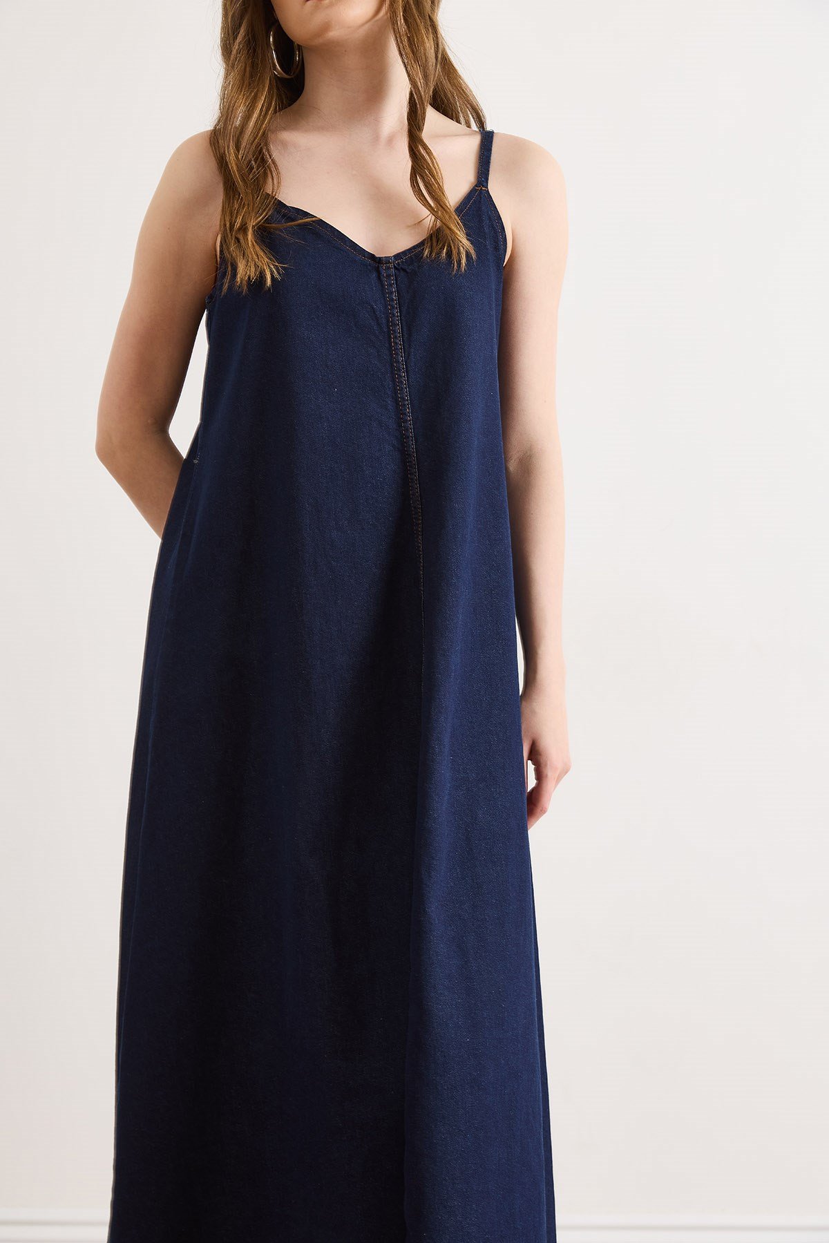 İp Askılı Maksi A Form Denim Elbise Lacivert